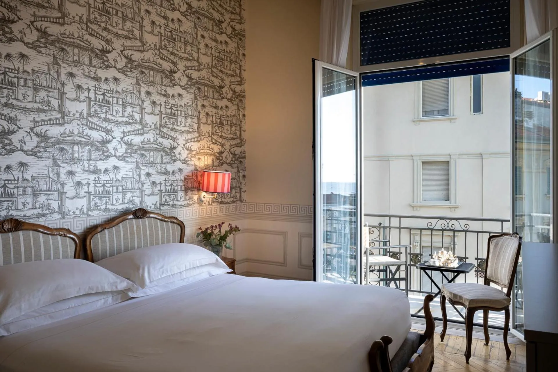 Double or Twin Room with Balcony in Palace Hotel