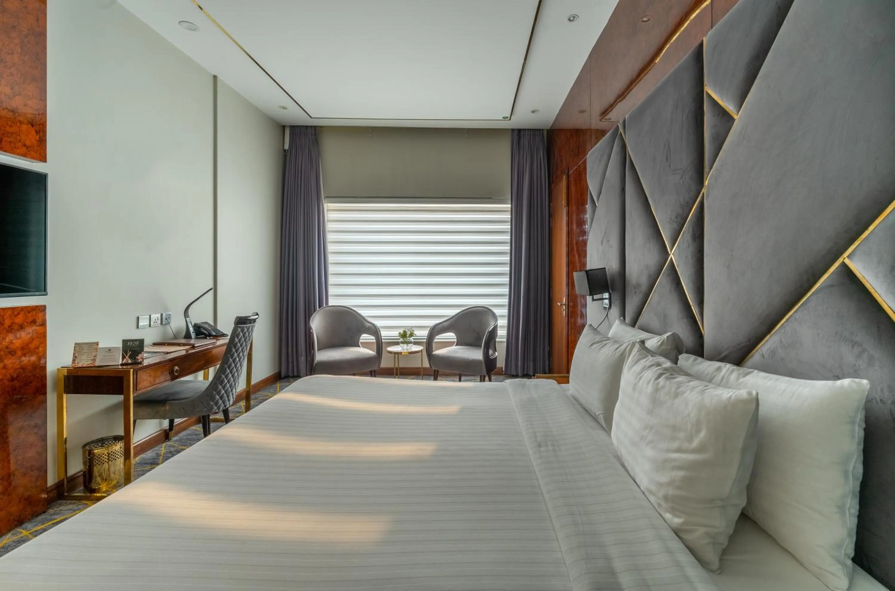 Deluxe Double Room in Best Western Premier Islamabad