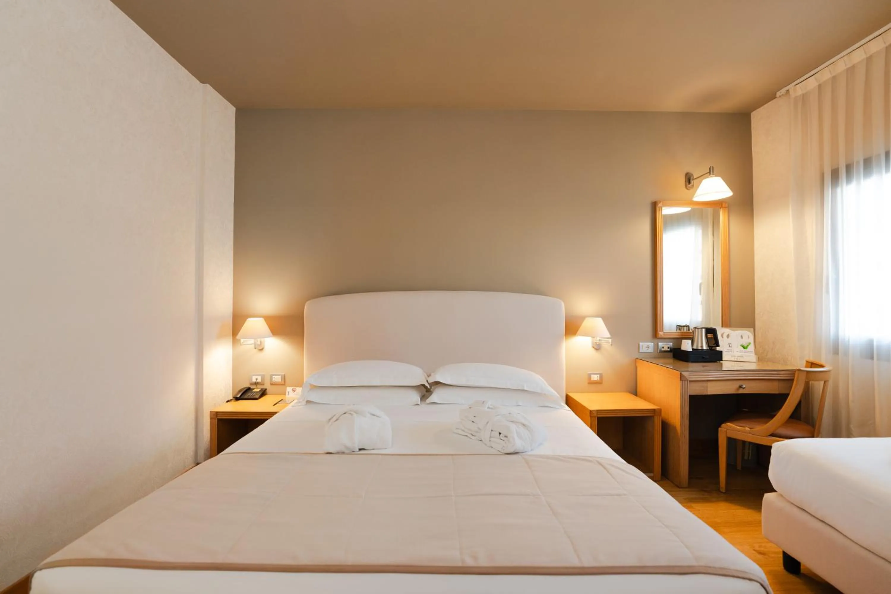 Double or Twin Room with Extra Bed in Hotel Touring