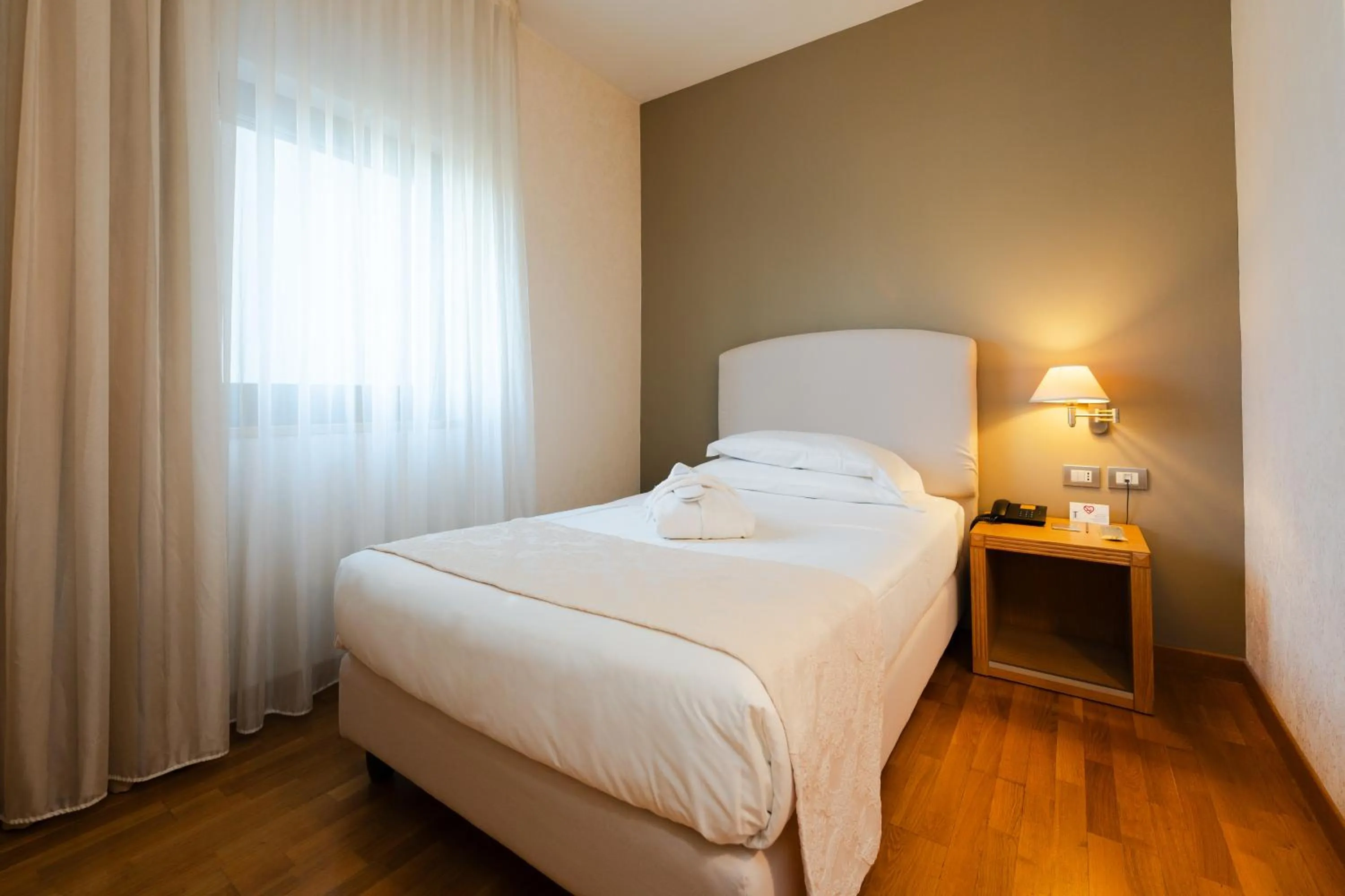 Classic Single Room in Hotel Touring