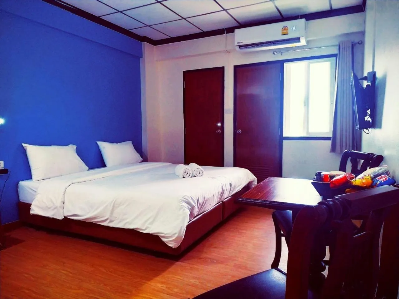 Deluxe Double Room in Beerapan Hotel