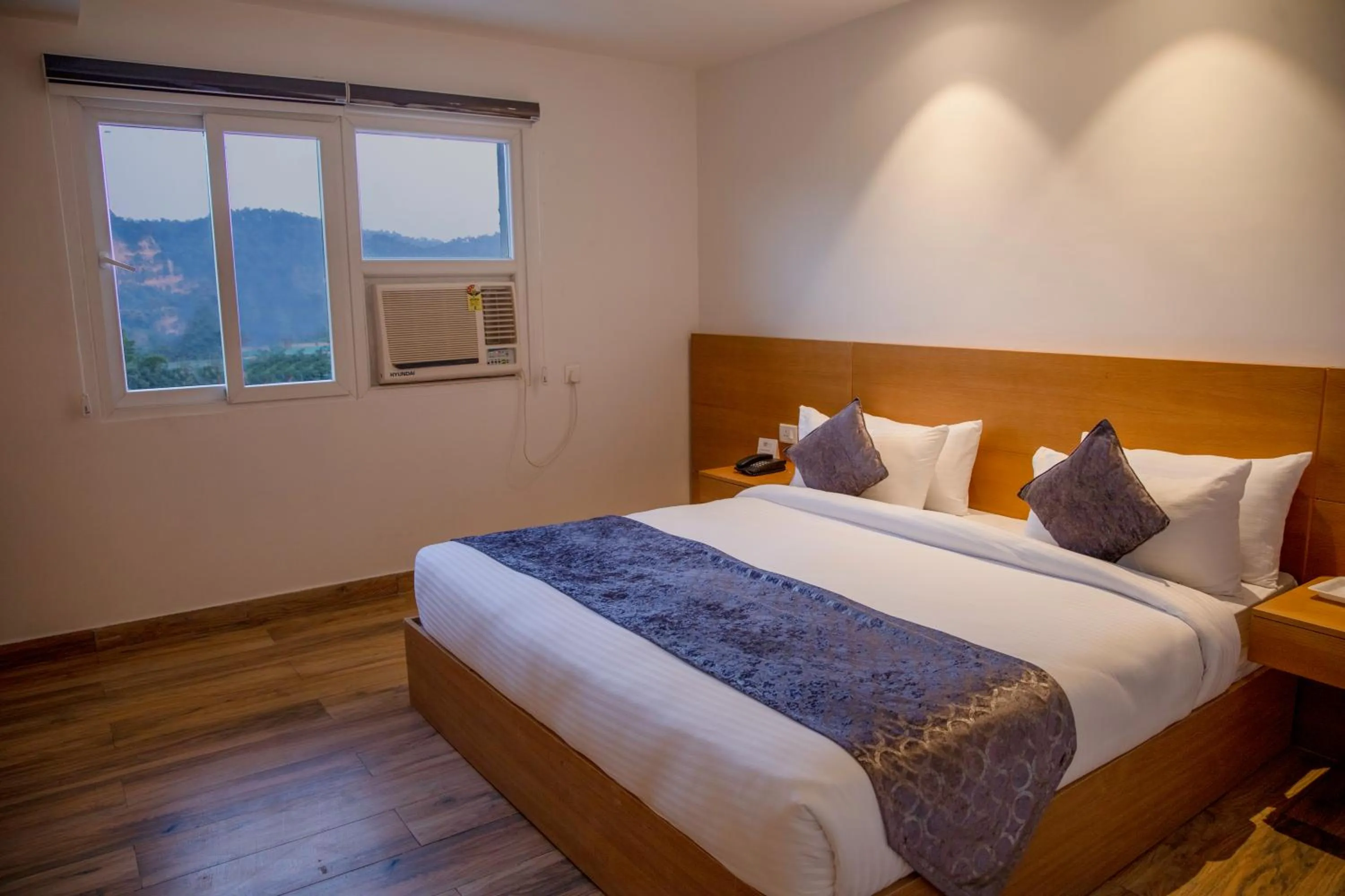 Double Room - single occupancy in Iris Lite Corbett