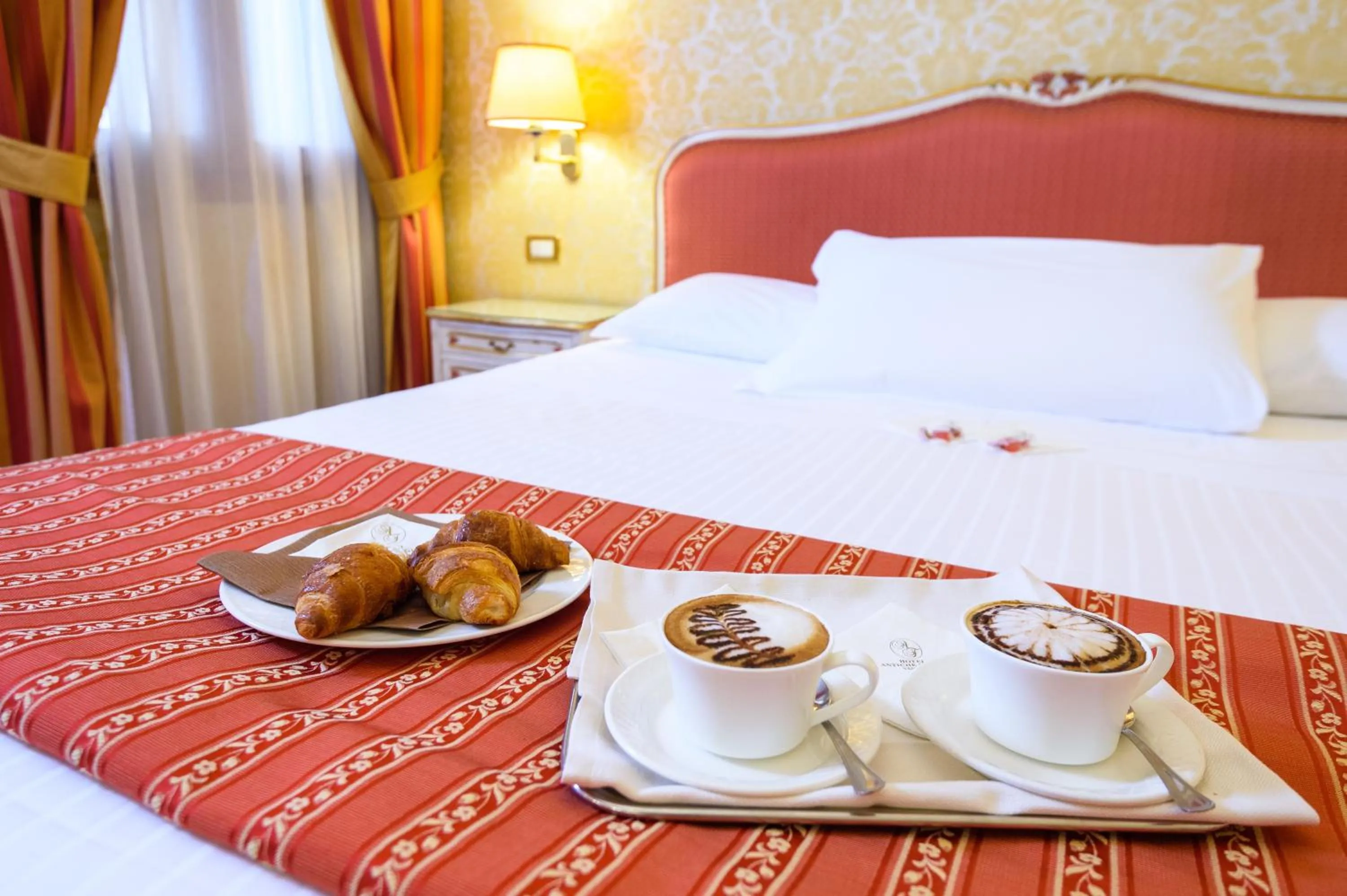 Superior Double Room in Hotel Antiche Figure