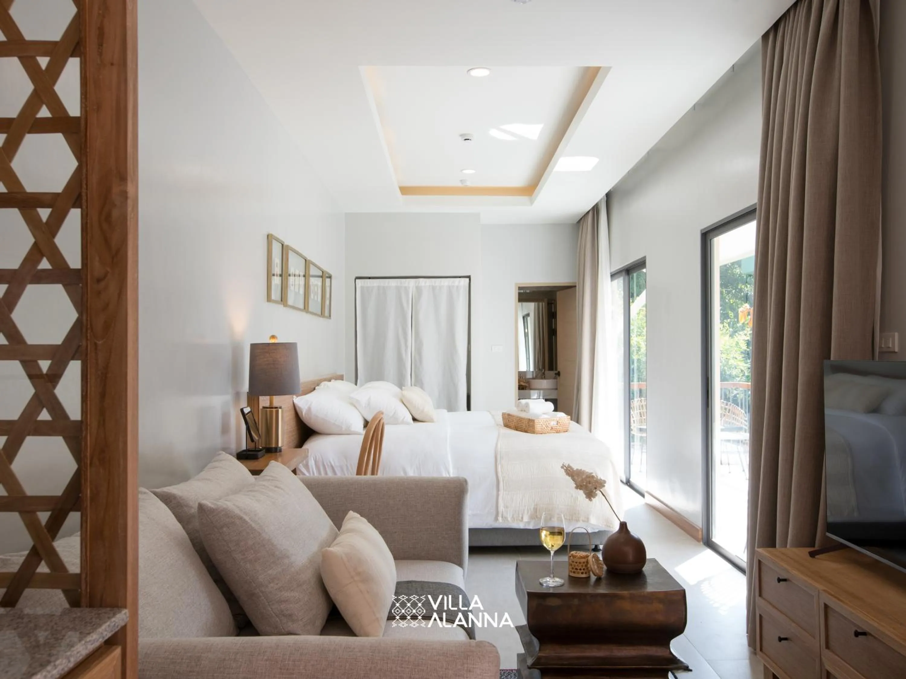 Studio with Terrace in Villa ALANNA