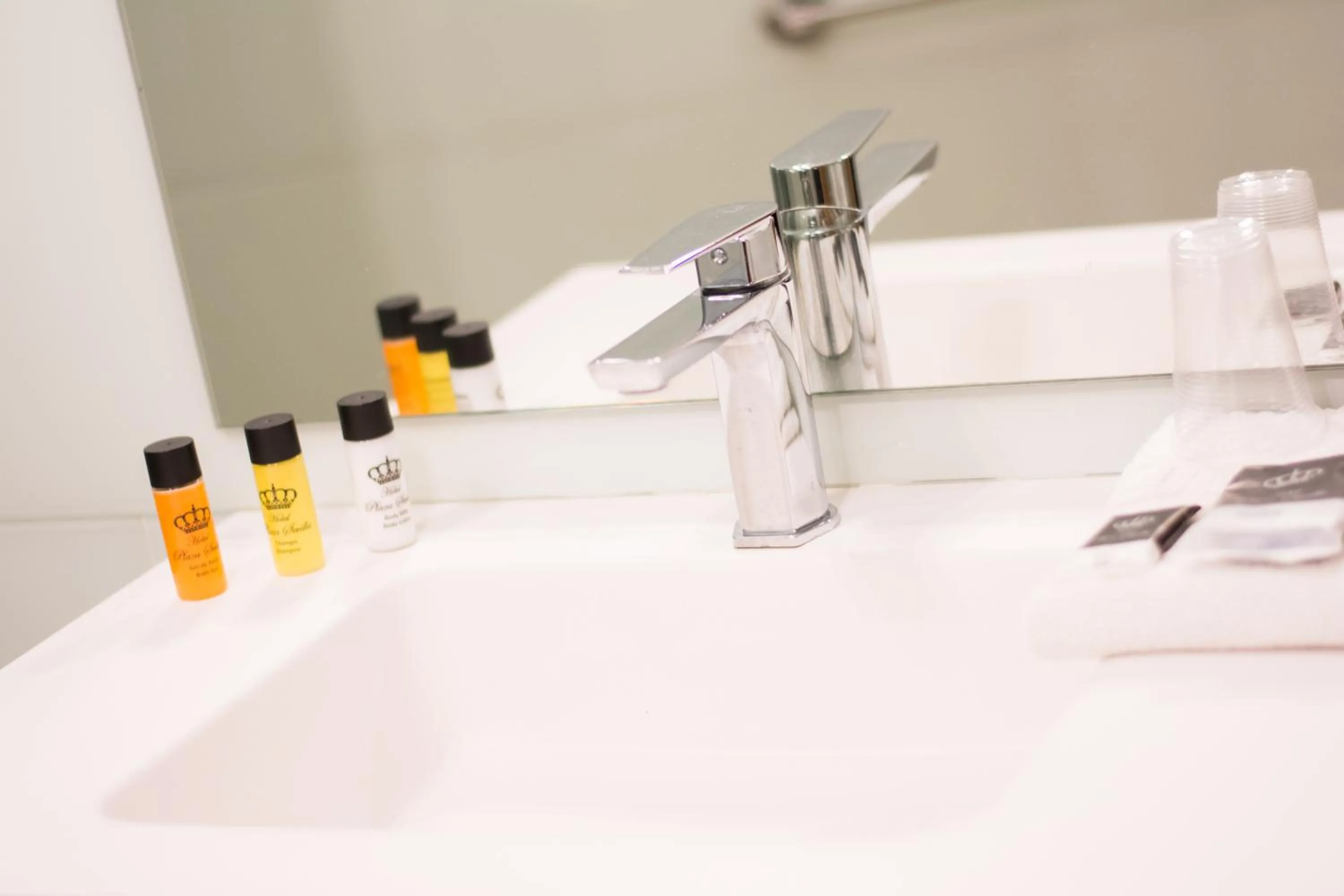 Twin Room in Hotel Plaza