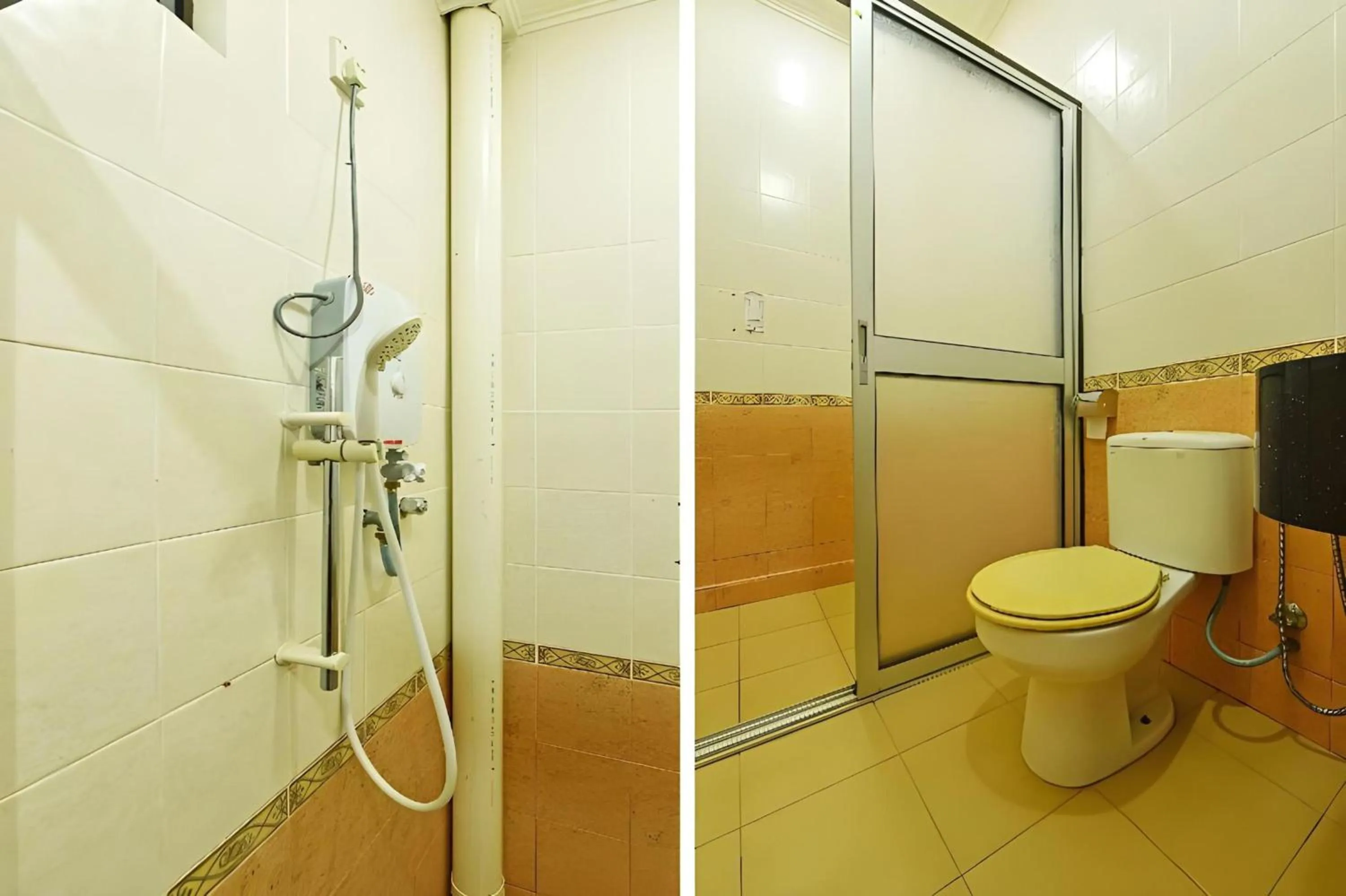 Deluxe Queen Room in Capital O 90434 Marmoris House