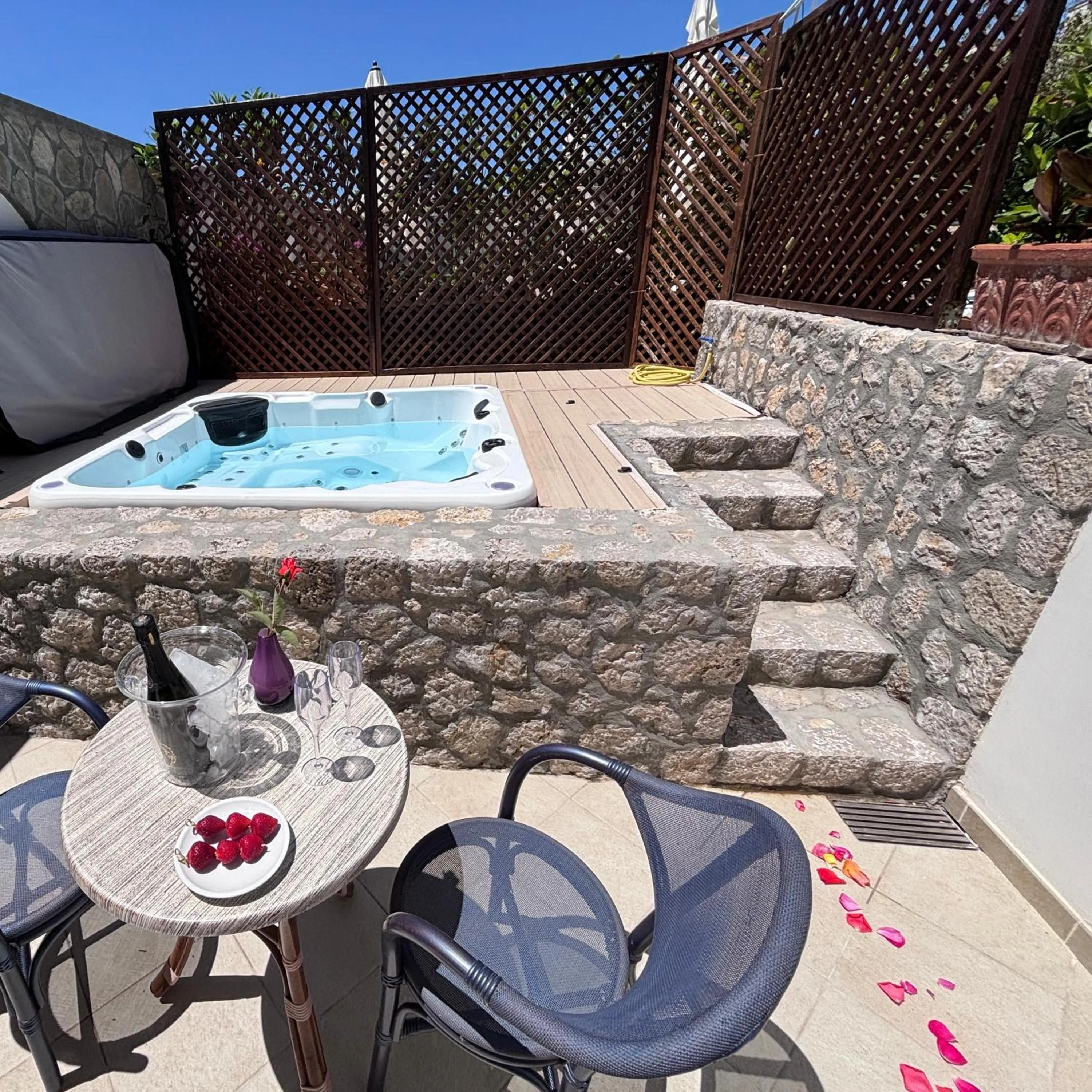 Queen Room with Spa Bath in Bougainville Luxury Boutique Hotel