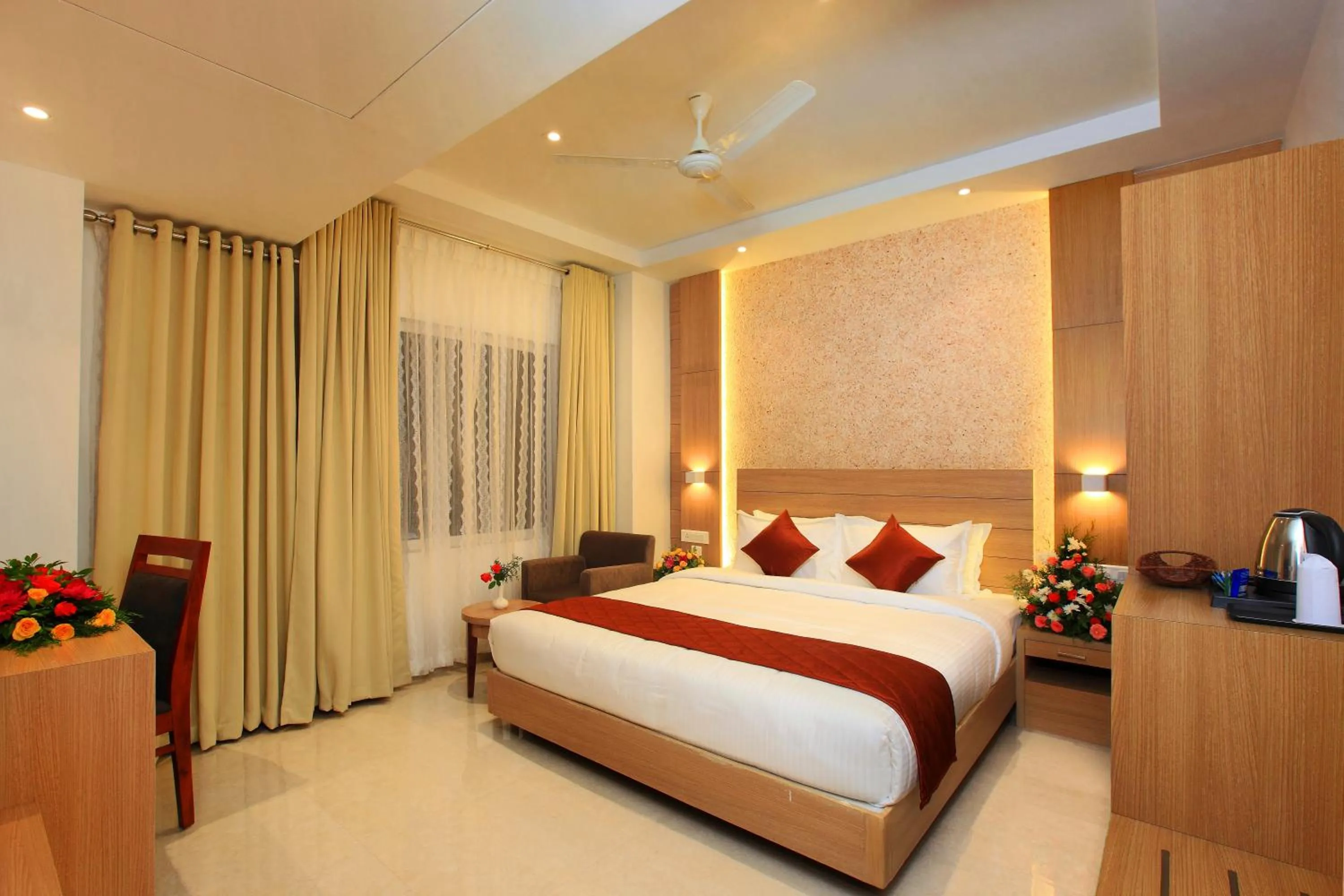 Deluxe Double or Twin Room - single occupancy in RAAS Residency