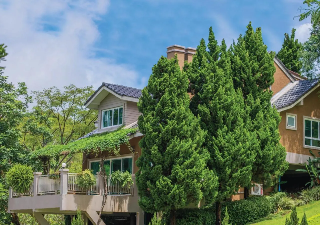 Family Room with Balcony in Phukaew Resort & Adventure Park