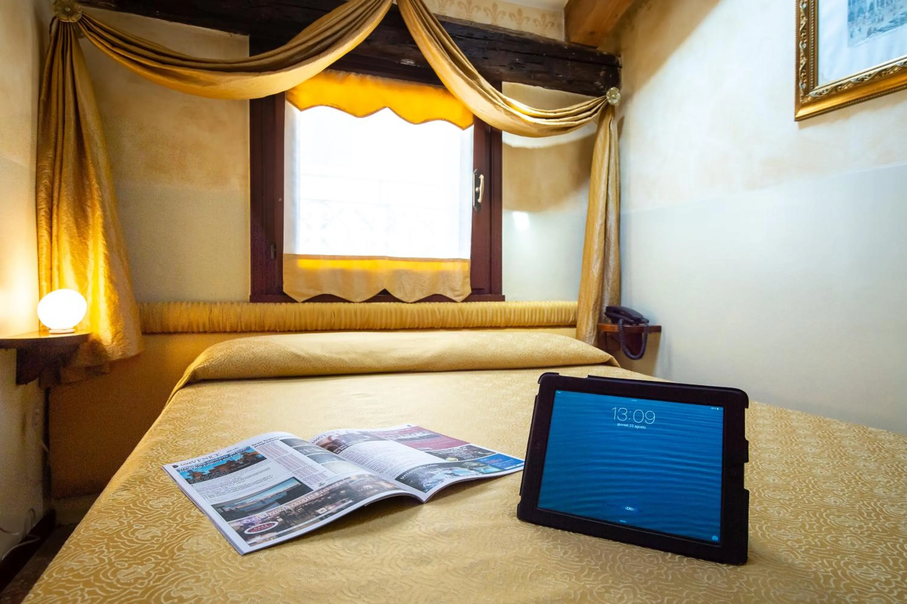 Economy Double Room in Hotel Mercurio