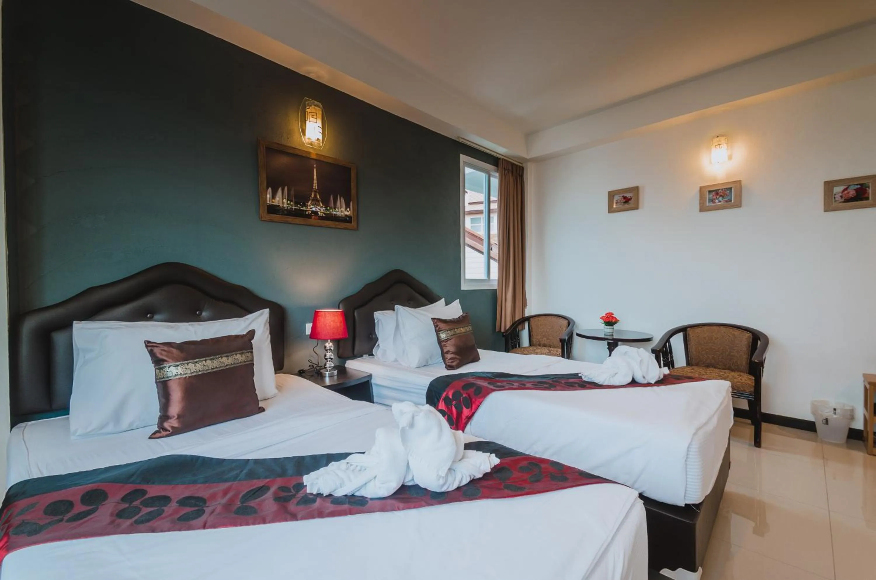 Superior Twin Room in TH beach hotel