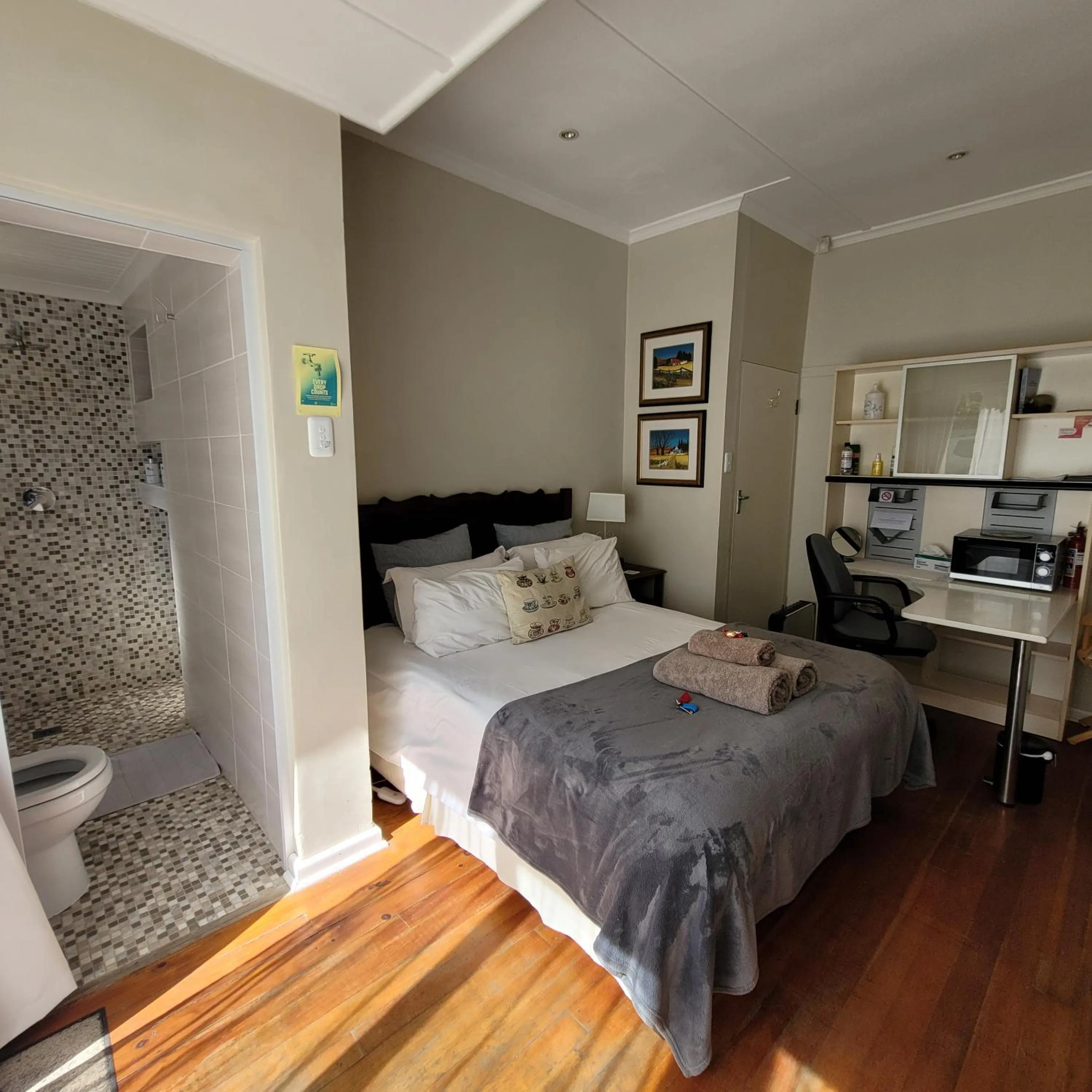 Studio - single occupancy in AppleBee Guest Cottages