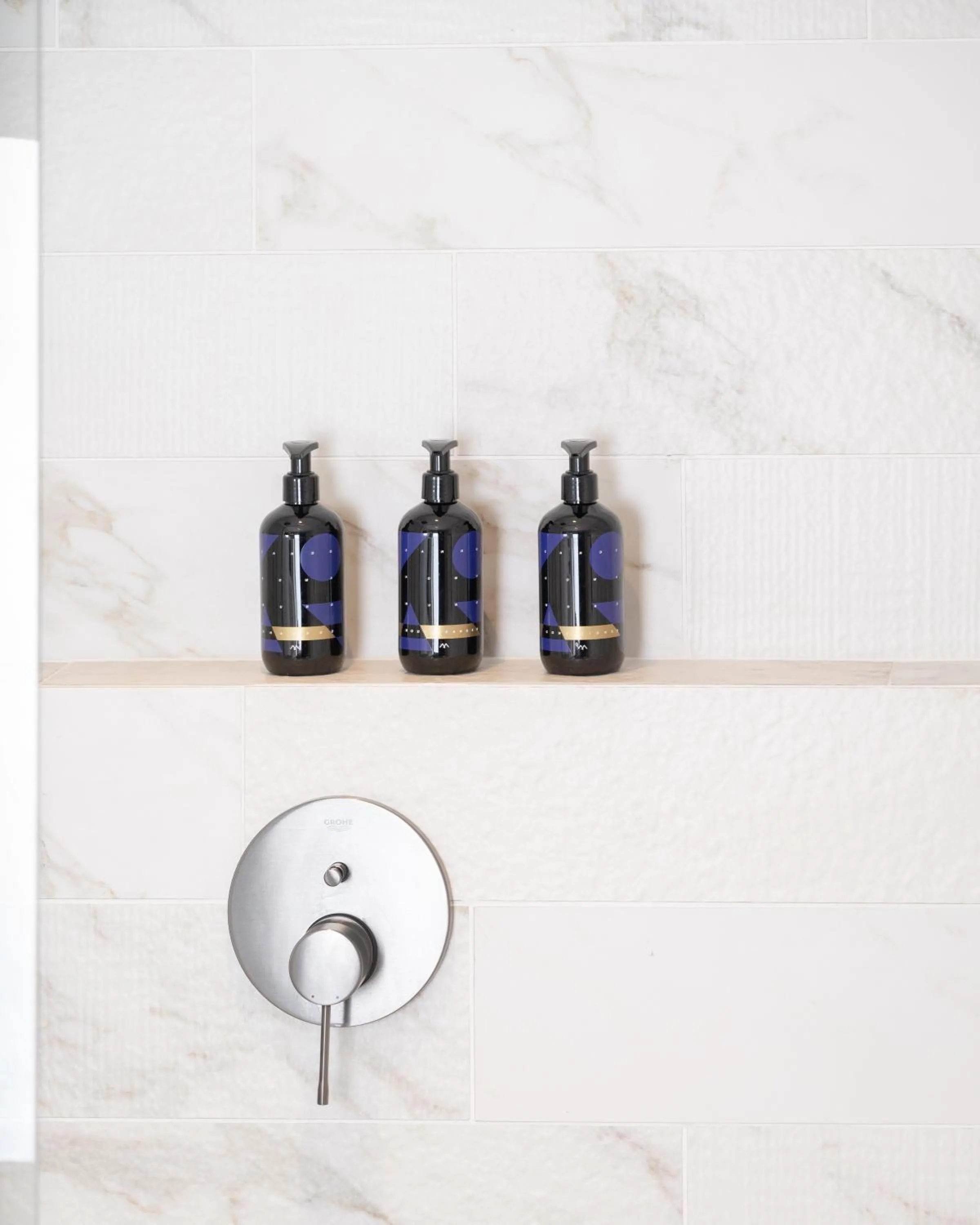 Executive FAB King Suite with Sofa Bed in Cardo Roma, Autograph Collection