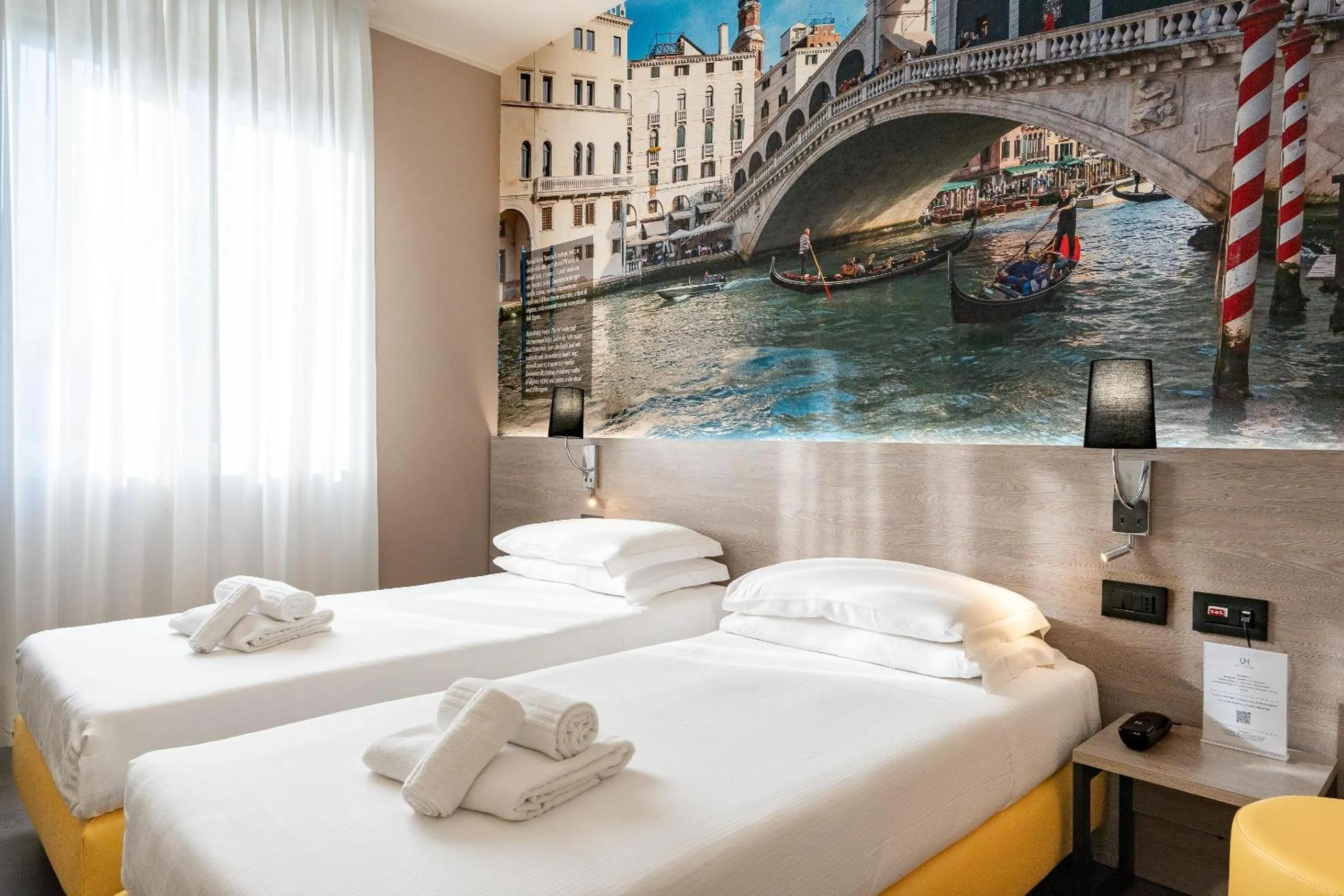 Classic King Room in Jet Hotel, Sure Hotel Collection by Best Western