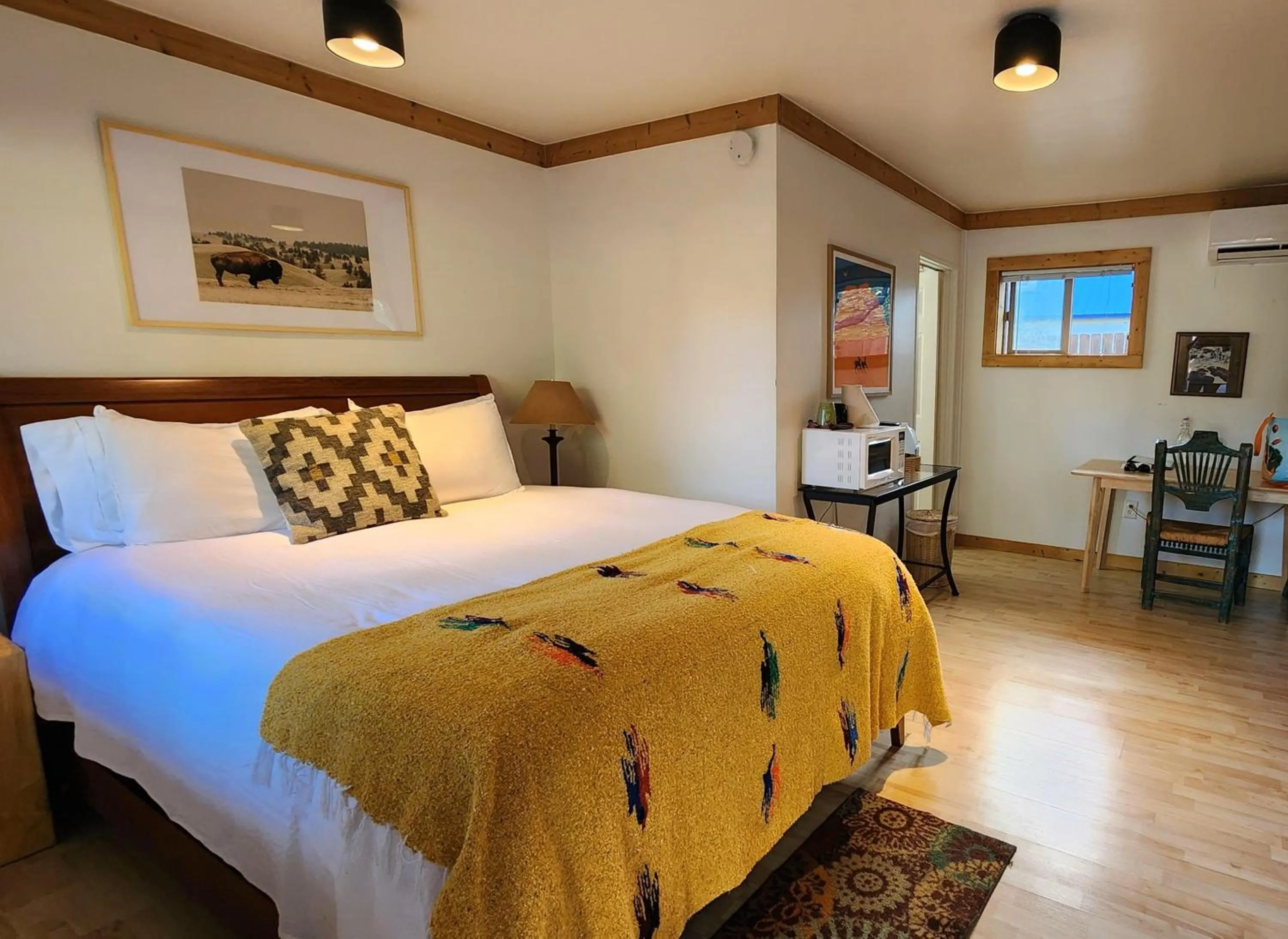 Standard Double Room in Rocky Mountain Inn