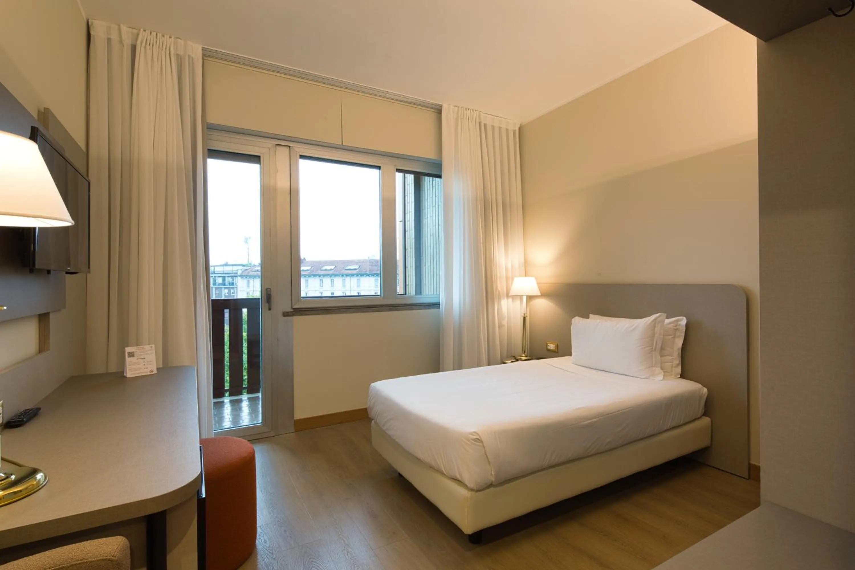 Single Room in Hotel Nasco