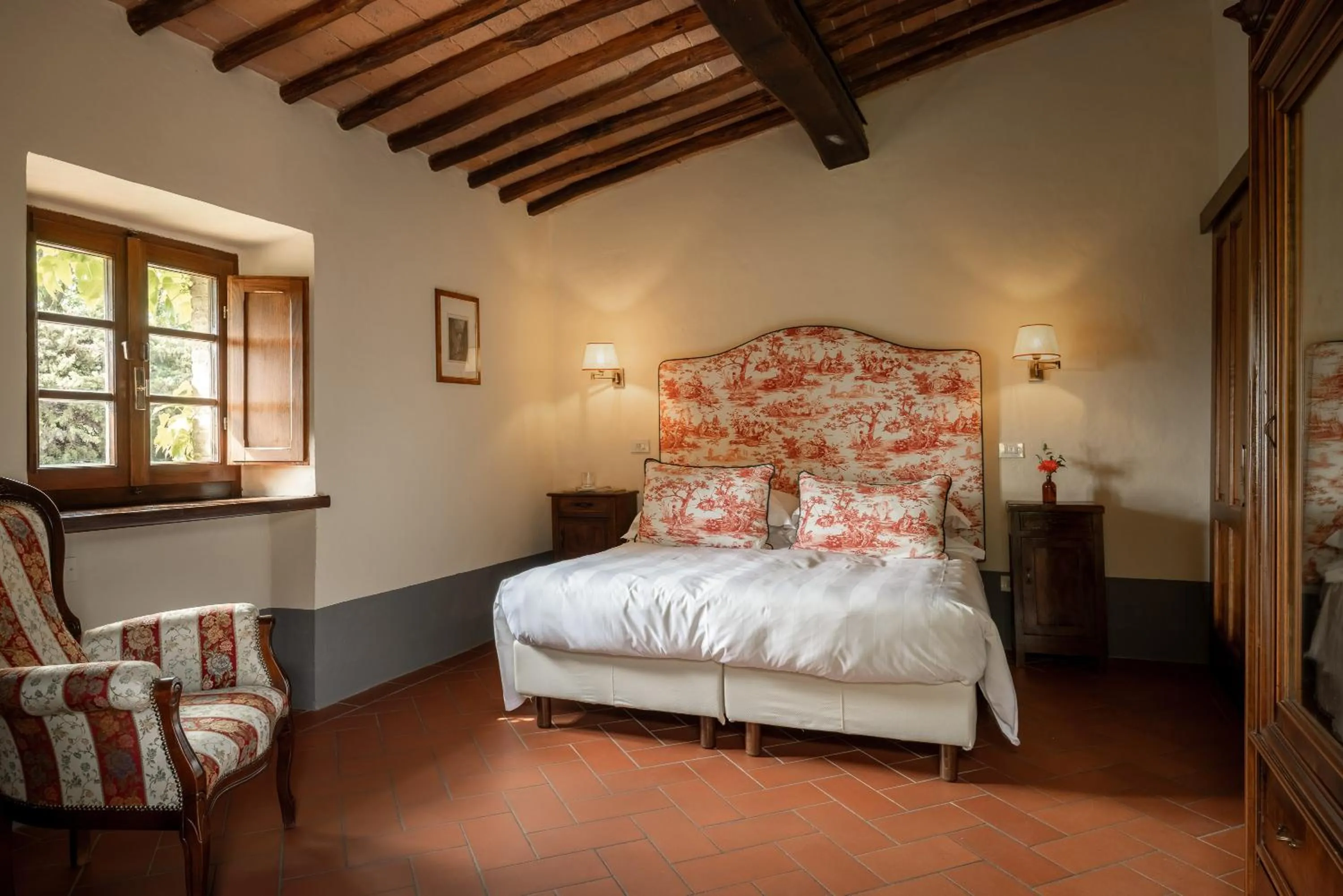 Deluxe Double Room in Borgo Vescine