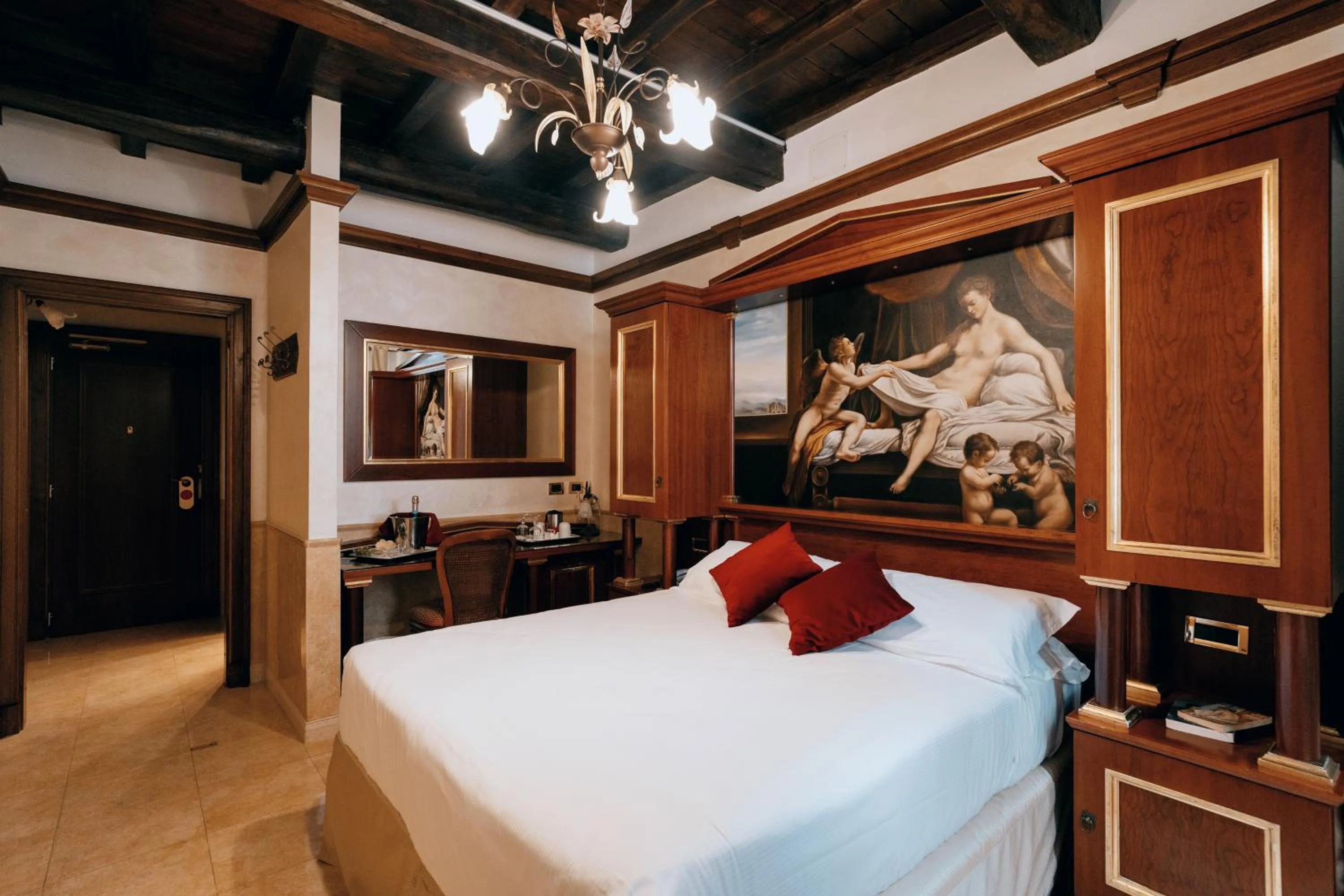 Double or Twin Room in Hotel Pantheon