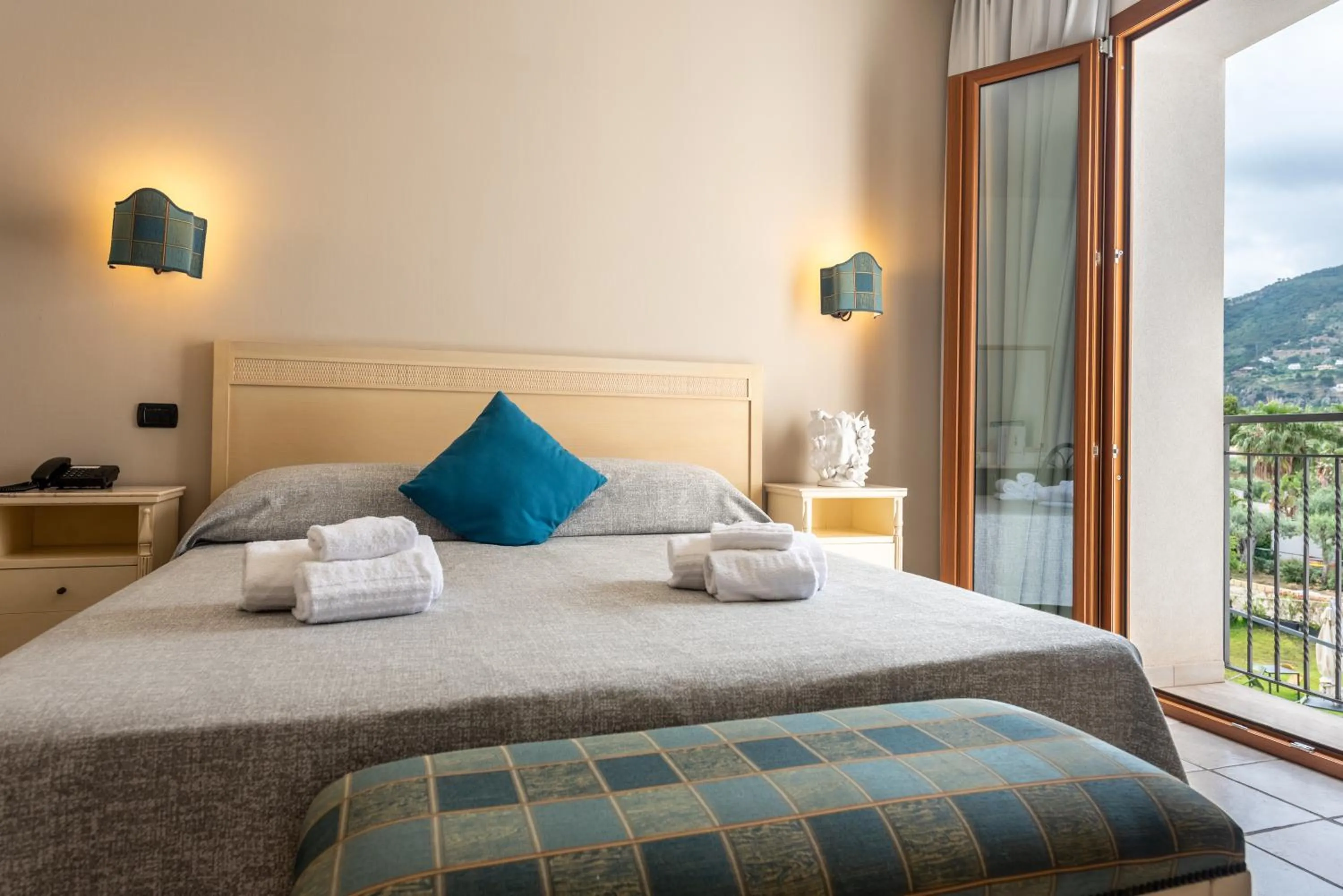 Double or Twin Room in Hotel Baia Del Capitano