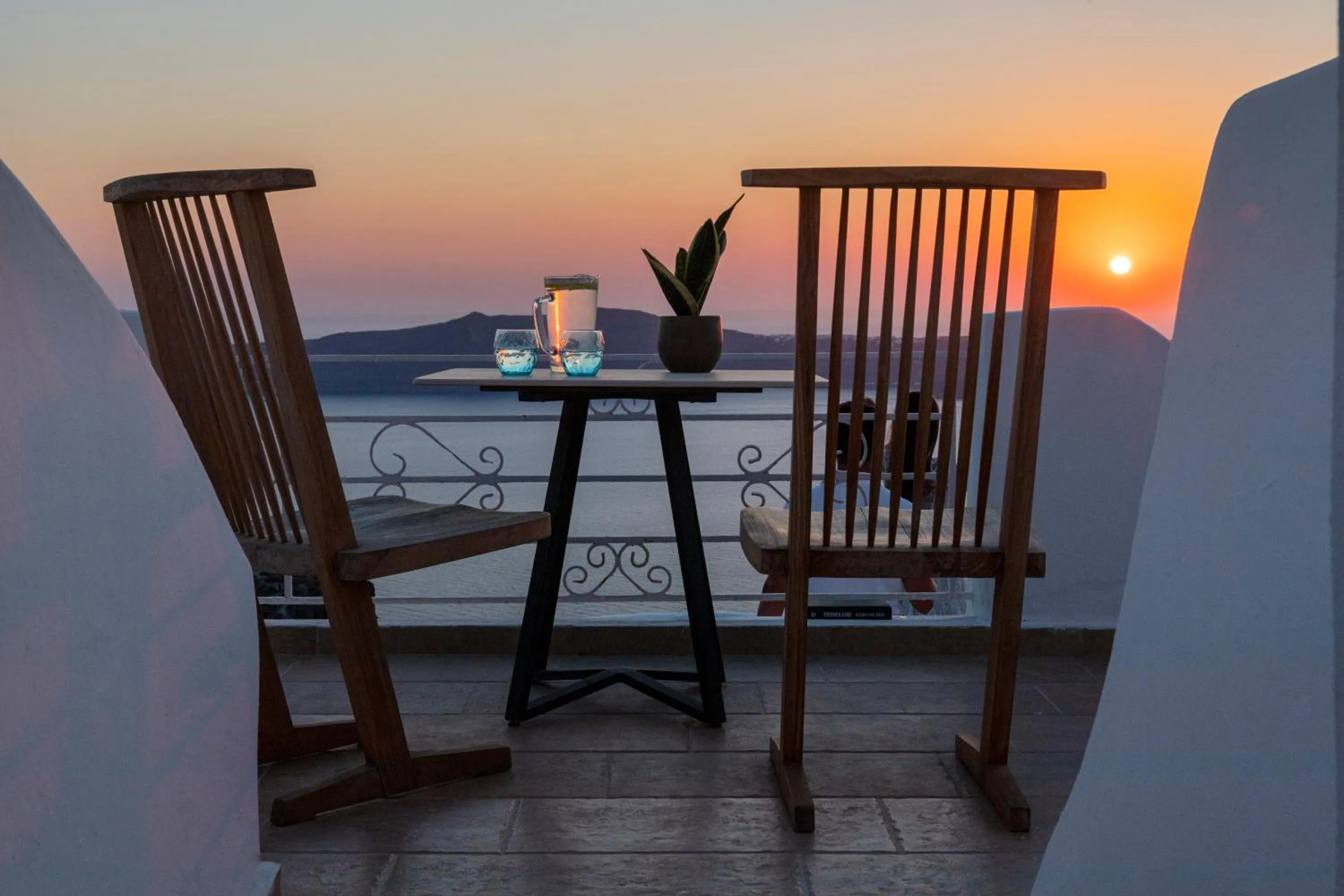 Master Suite Hot Tub Caldera View in La Maltese Estate