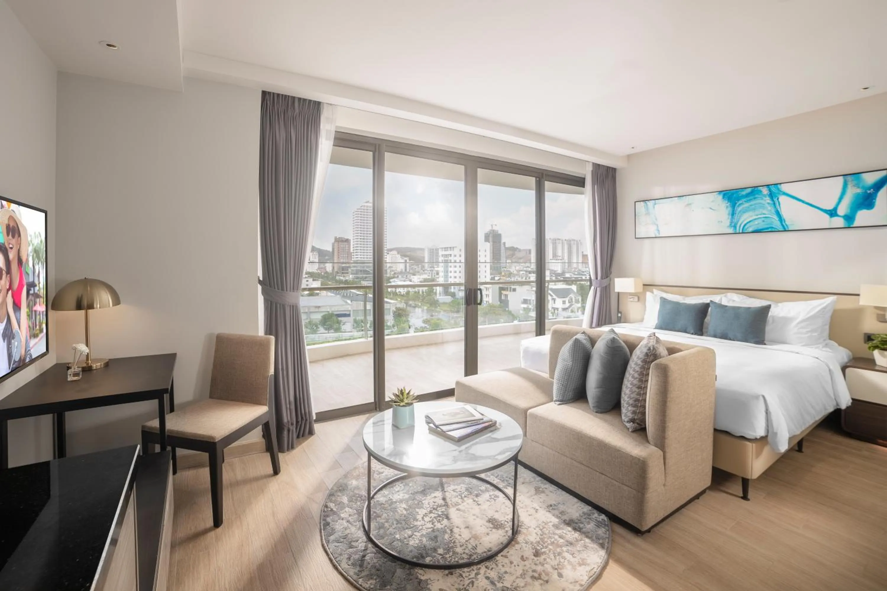 Deluxe Two-Bedroom Apartment in Citadines Marina Halong