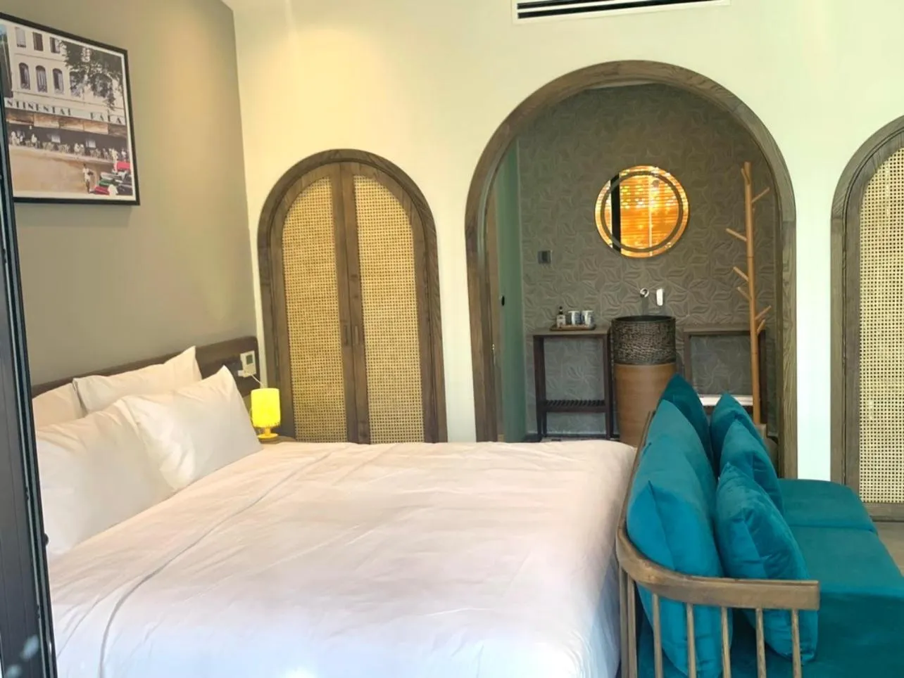 Deluxe Suite with Spa Bath in The Mystery Con Dao