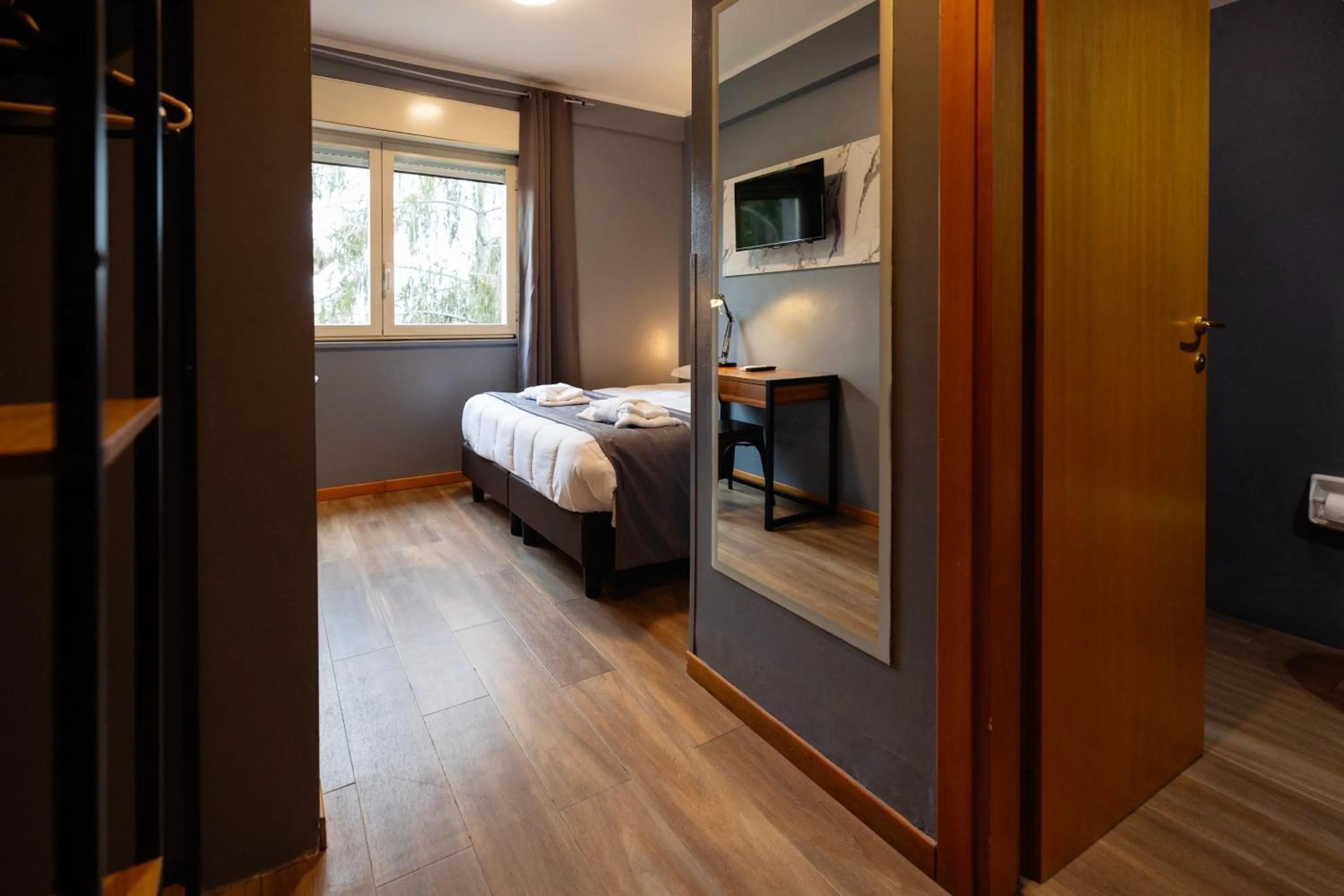 Standard Single Room in Scheppers Hotel