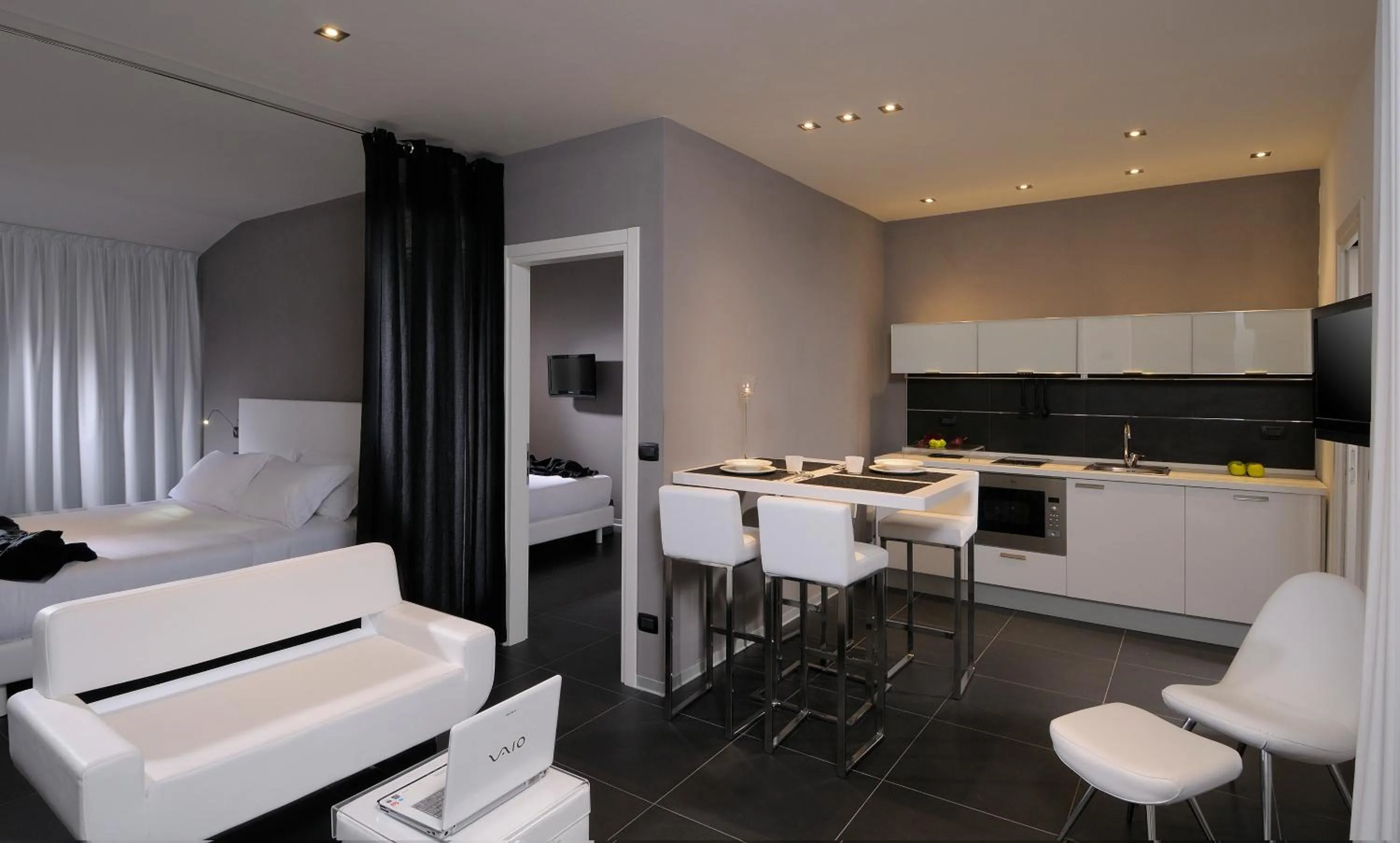 Two-Bedroom Apartment - Annex in Hotel Metropolitan