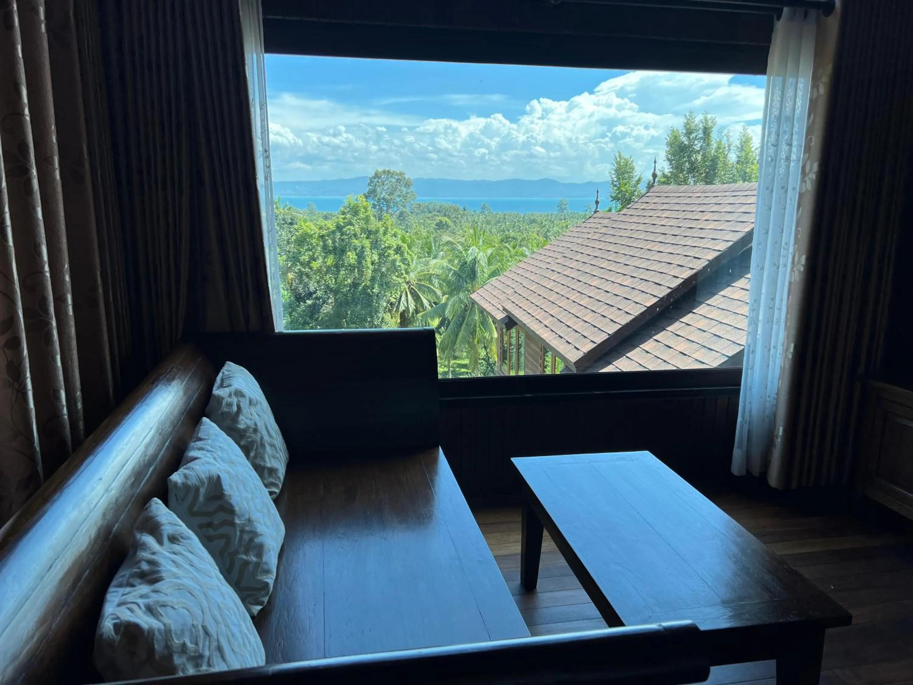 Deluxe Ocean View in Kawarin Secret Hut Hotel and Resort