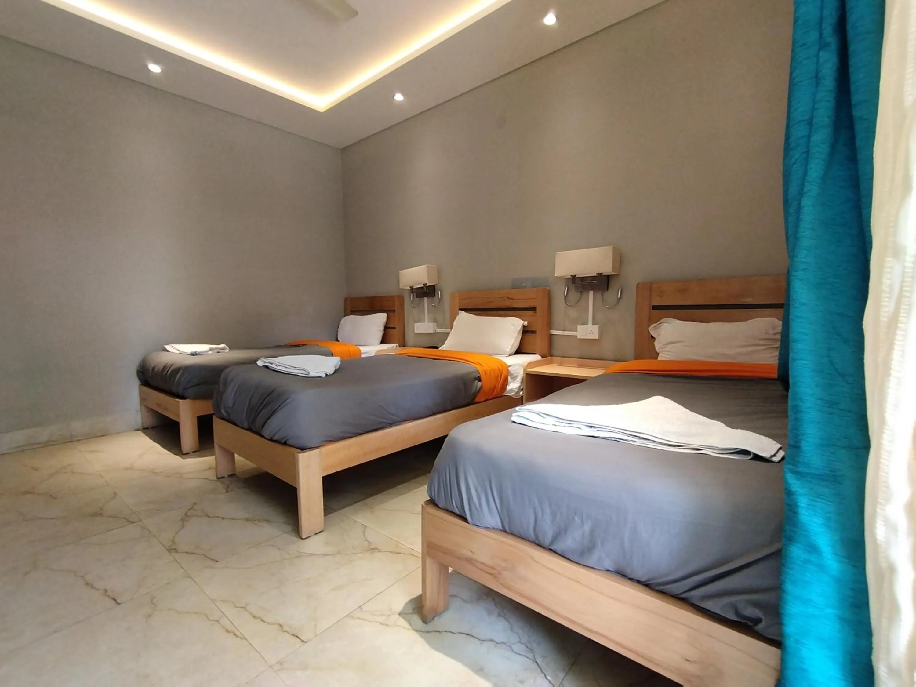 Superior Triple Room in Madpackers Bir