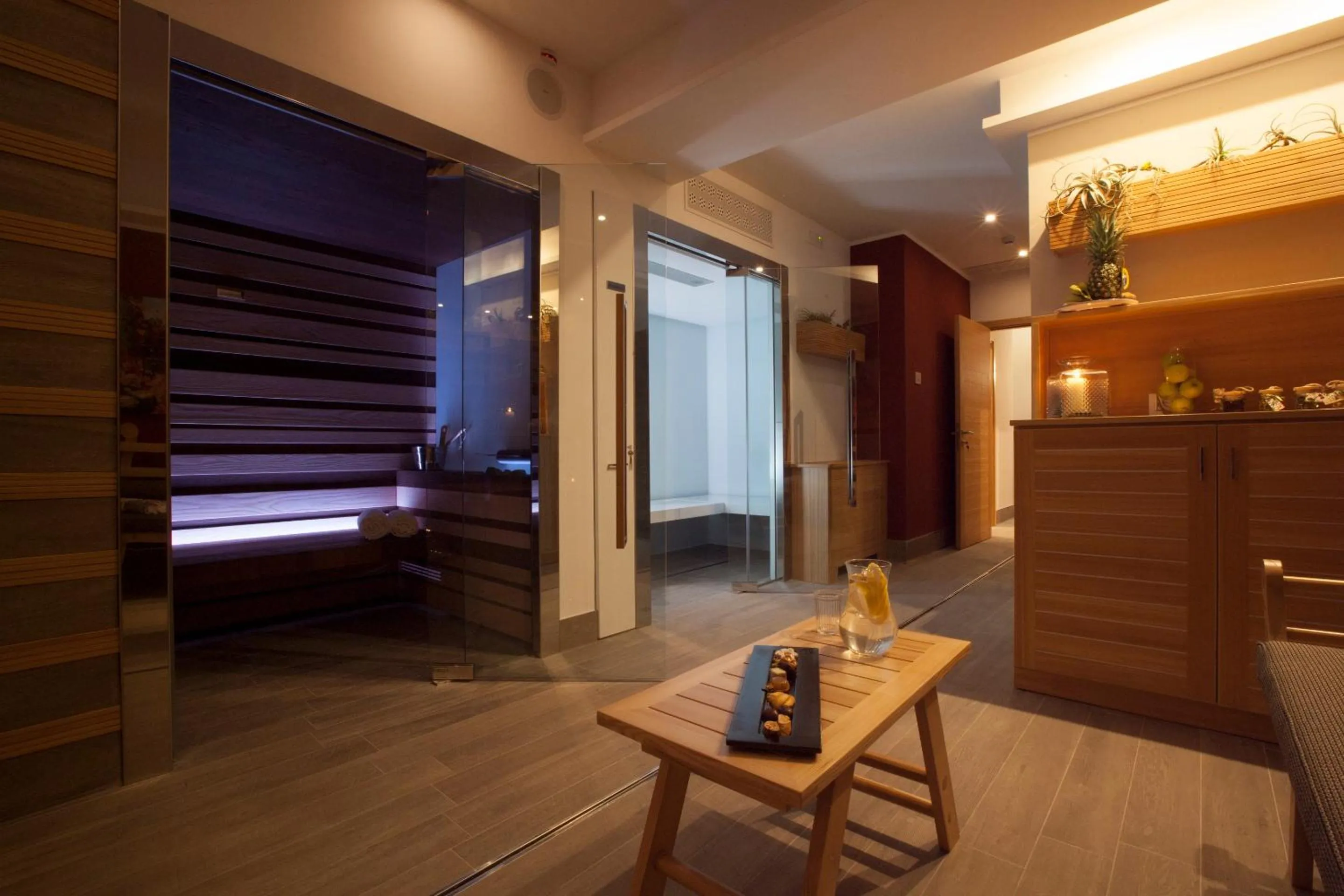 Standard Twin Room in Hotel Tasso Suites & Spa