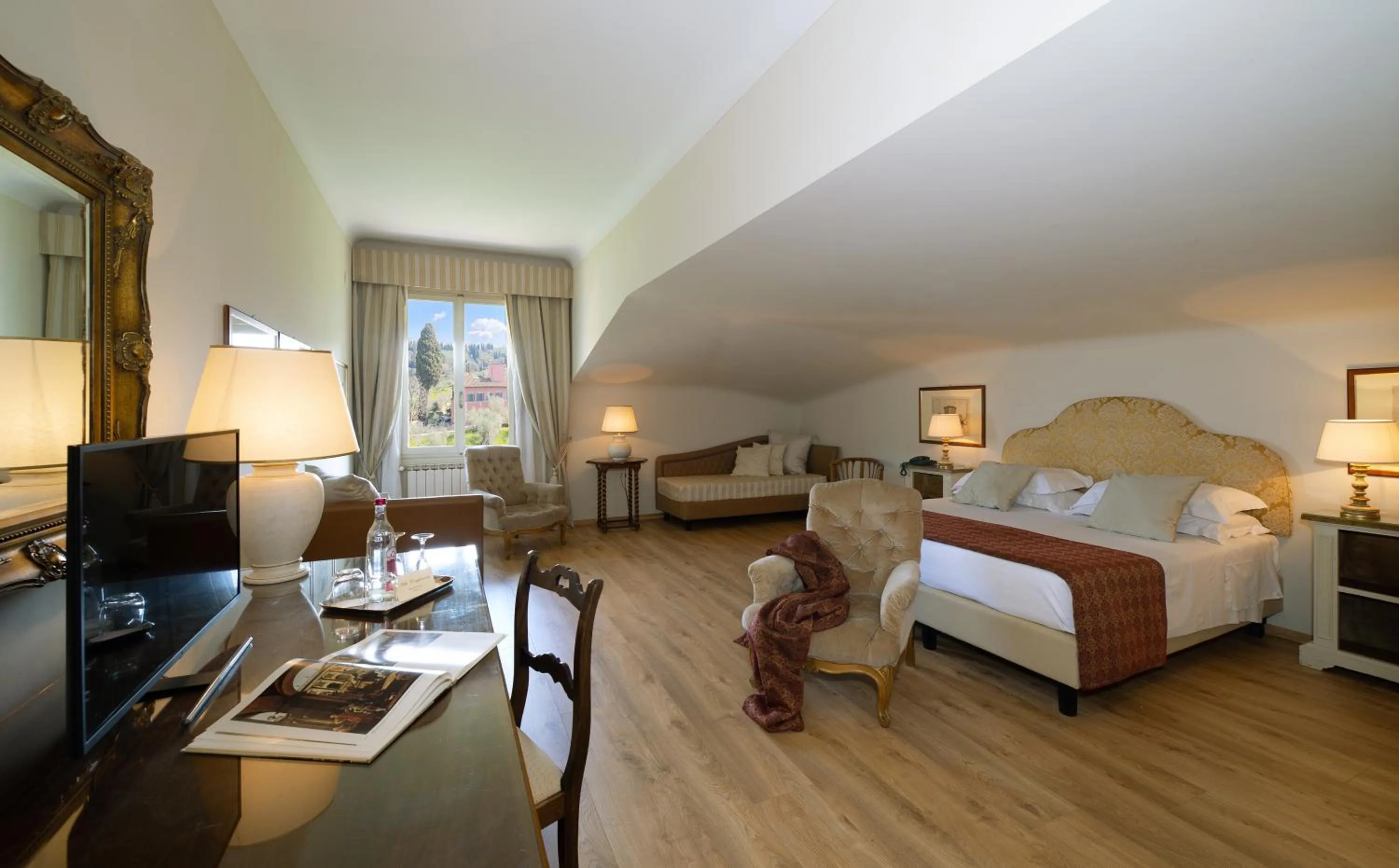 Quadruple Room in Park Palace Hotel