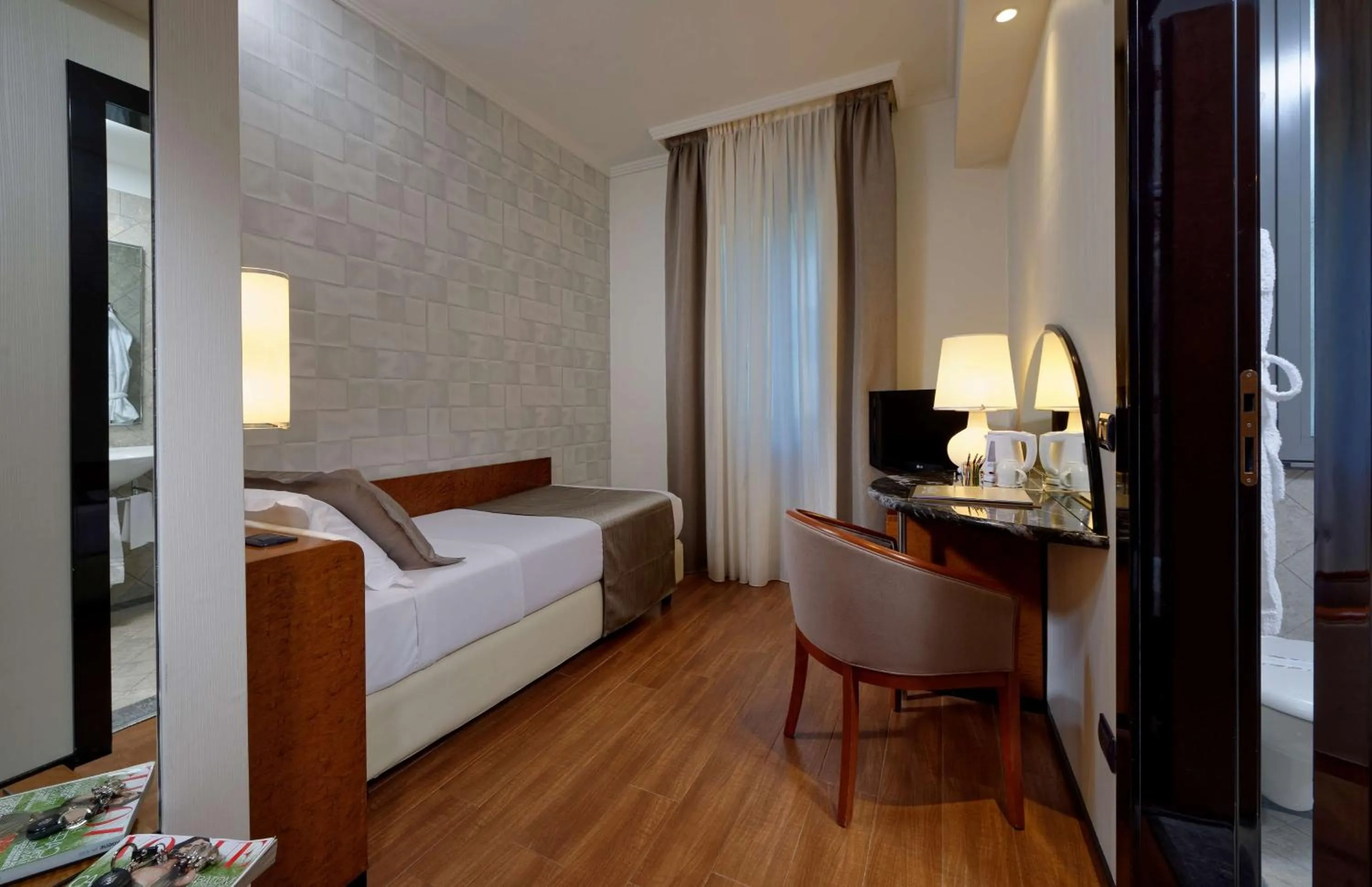 Comfort Single Room in Best Western Hotel City