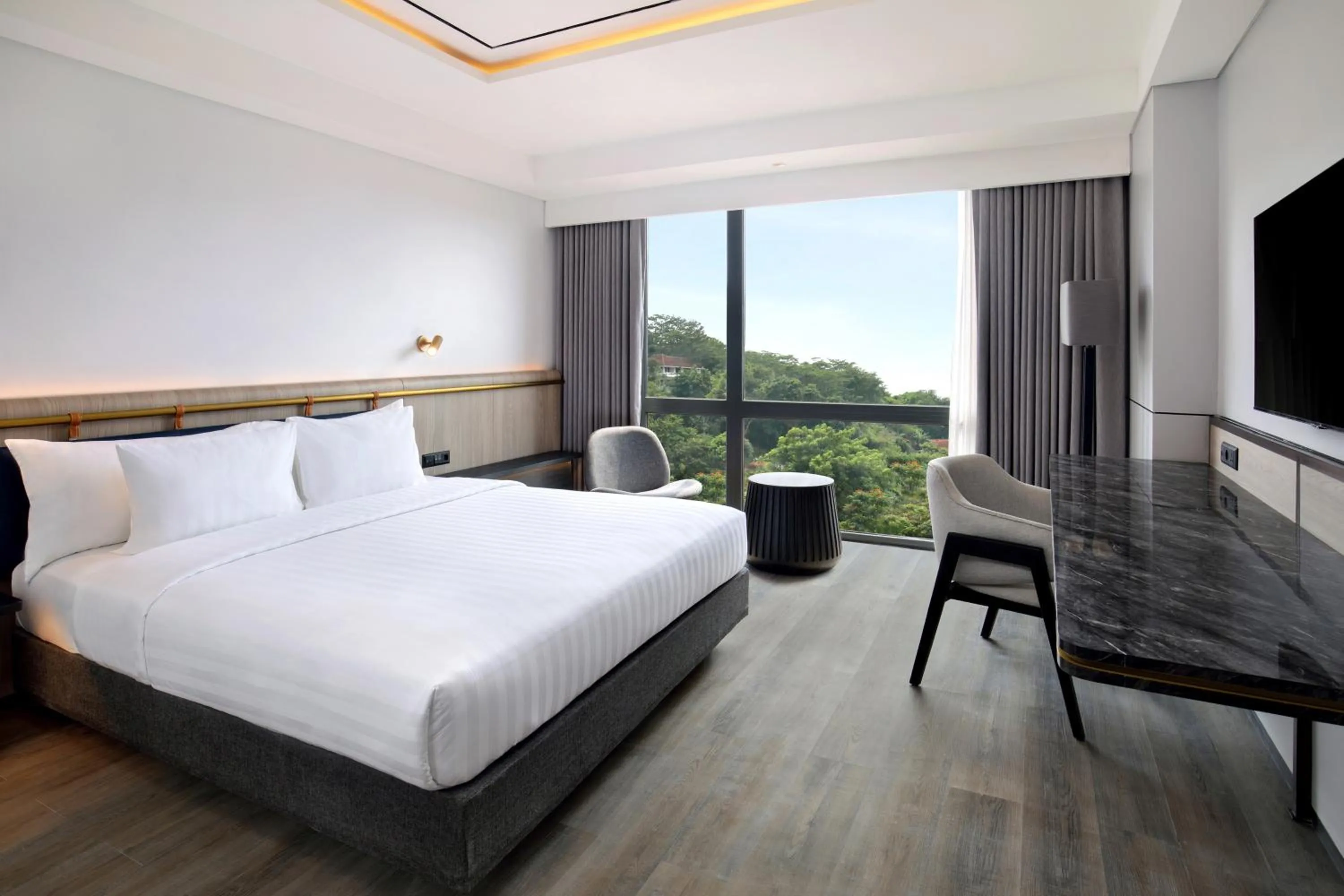 Deluxe King Room in Hotel Aruss Semarang