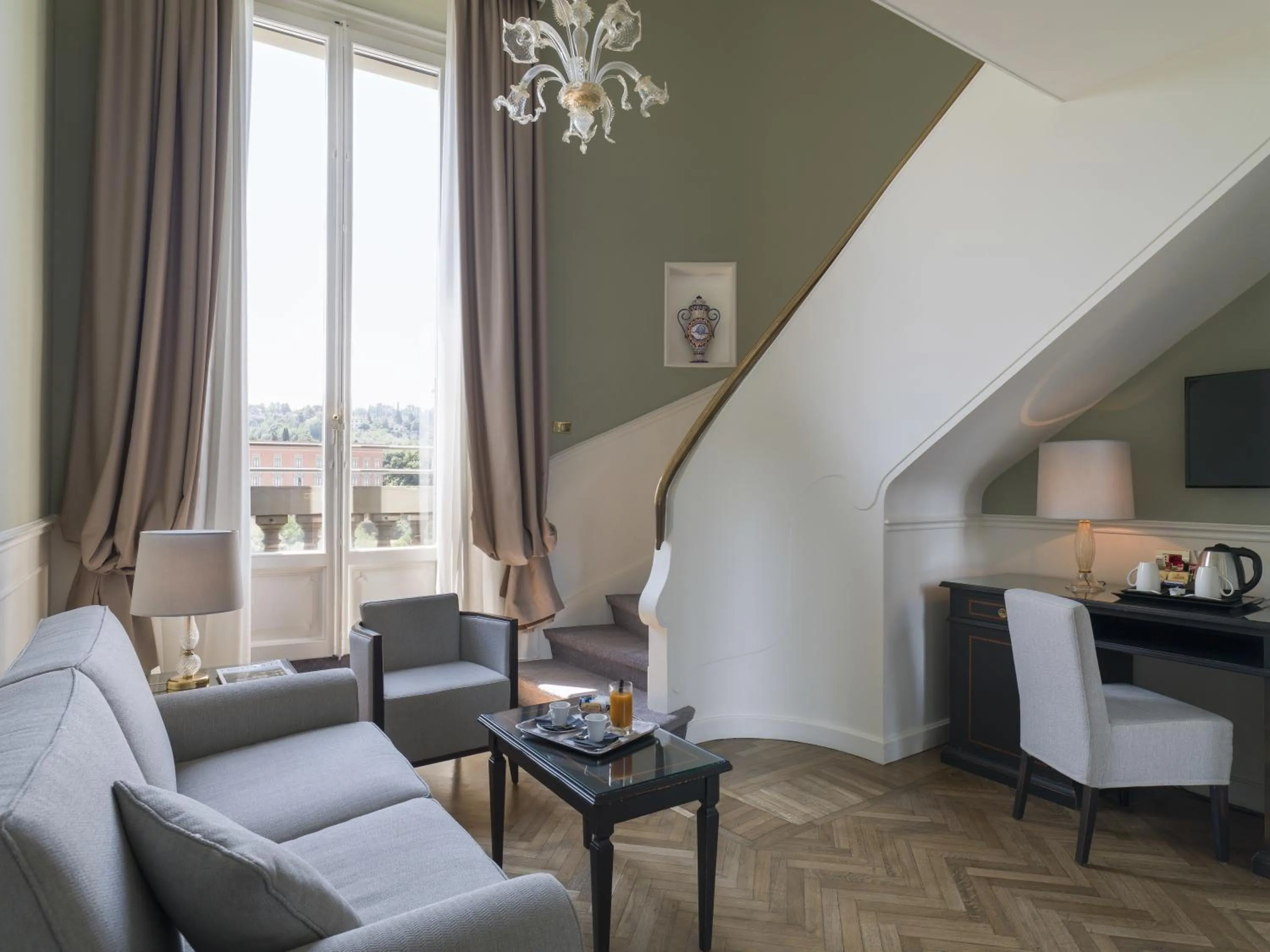 Family Suite - Split Level in Plaza Hotel Lucchesi