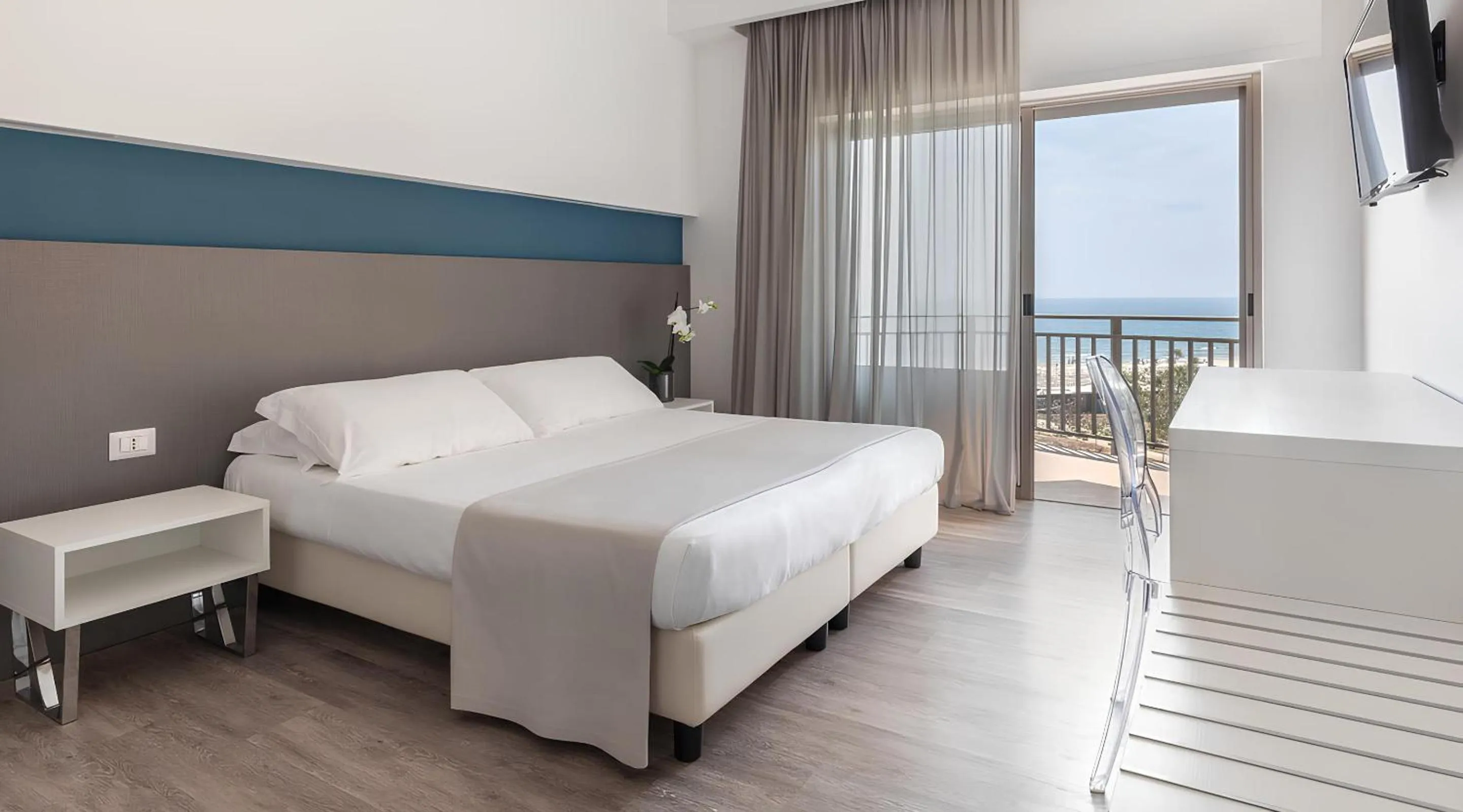 Triple Room in Hotel Serapo