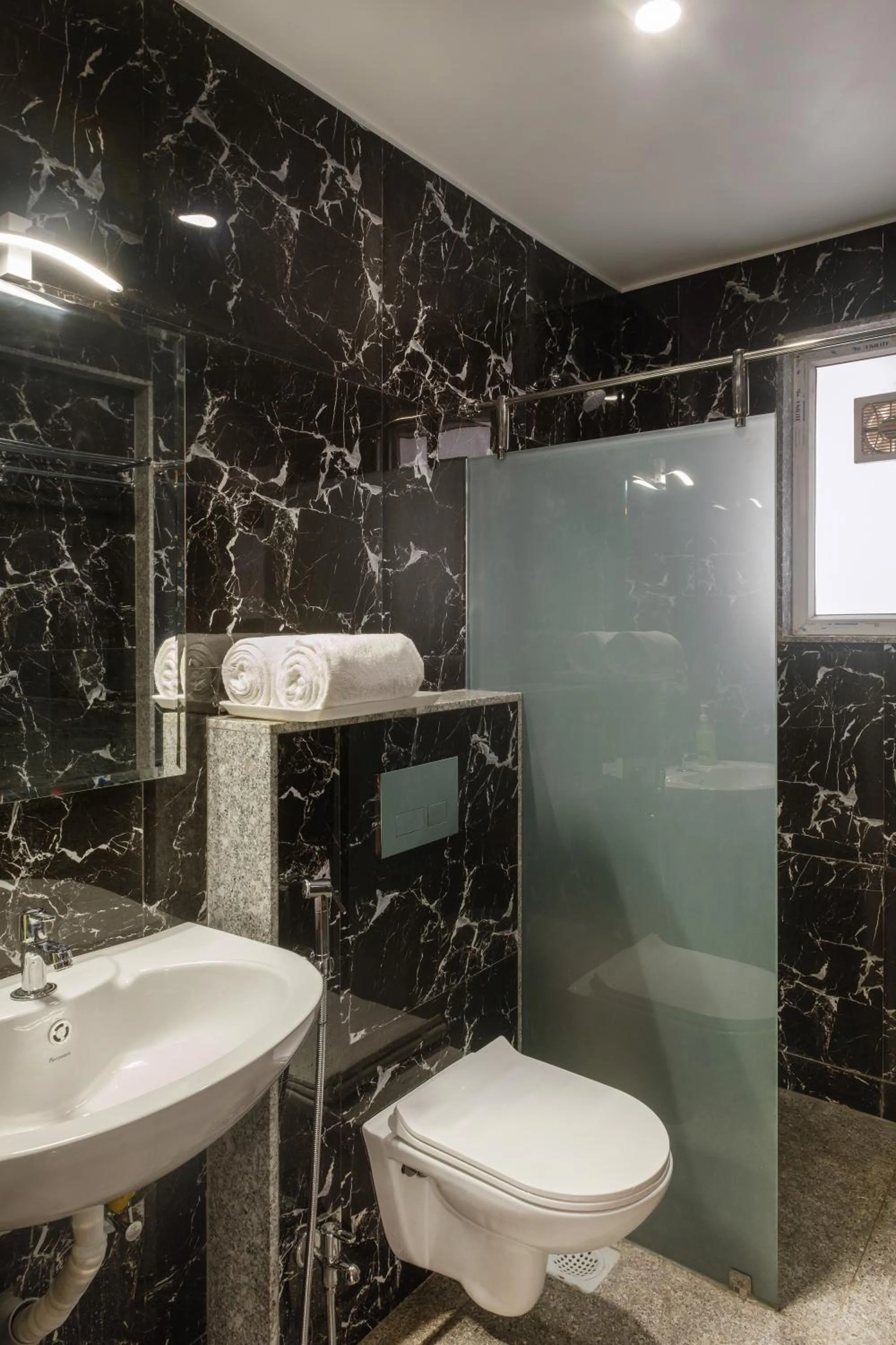 Deluxe Double Room - single occupancy in Hotel Opal