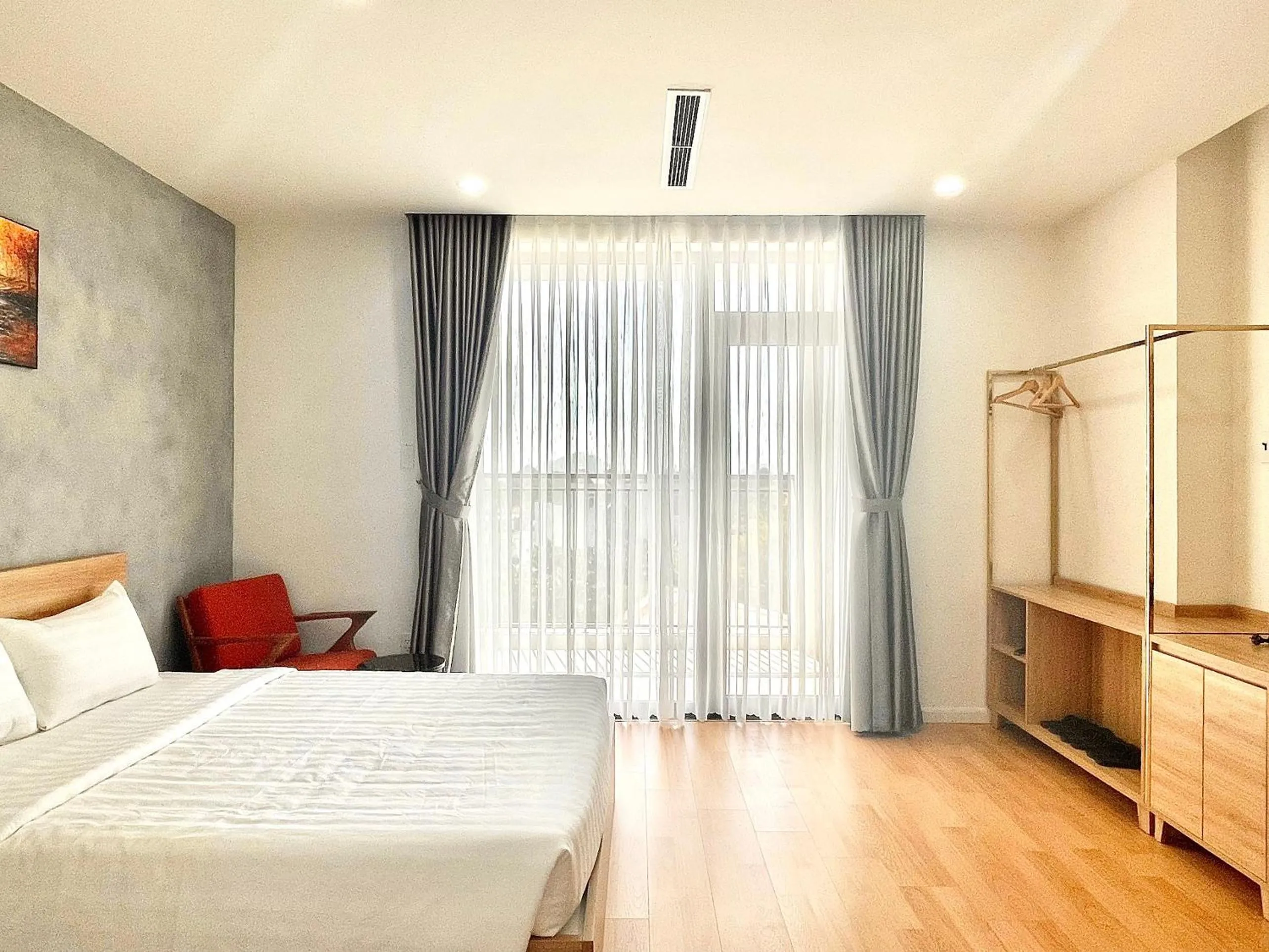 Deluxe Quadruple Room in Maya Hotel 3