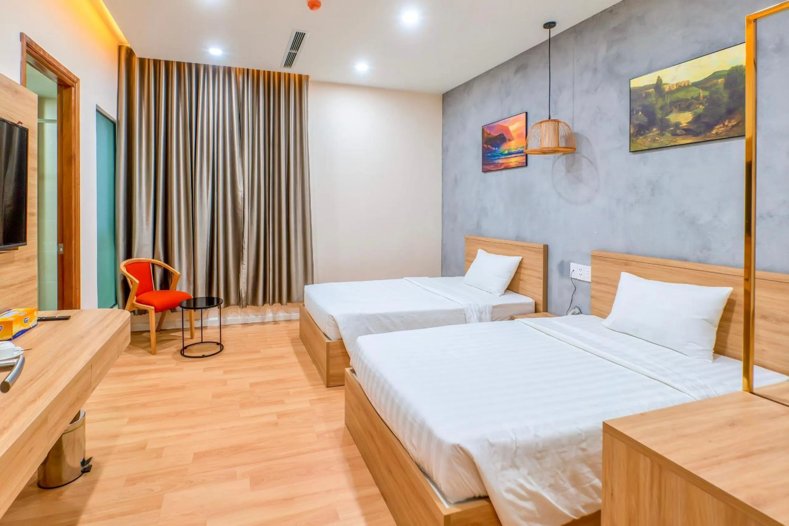 Twin Room in Maya Hotel 3