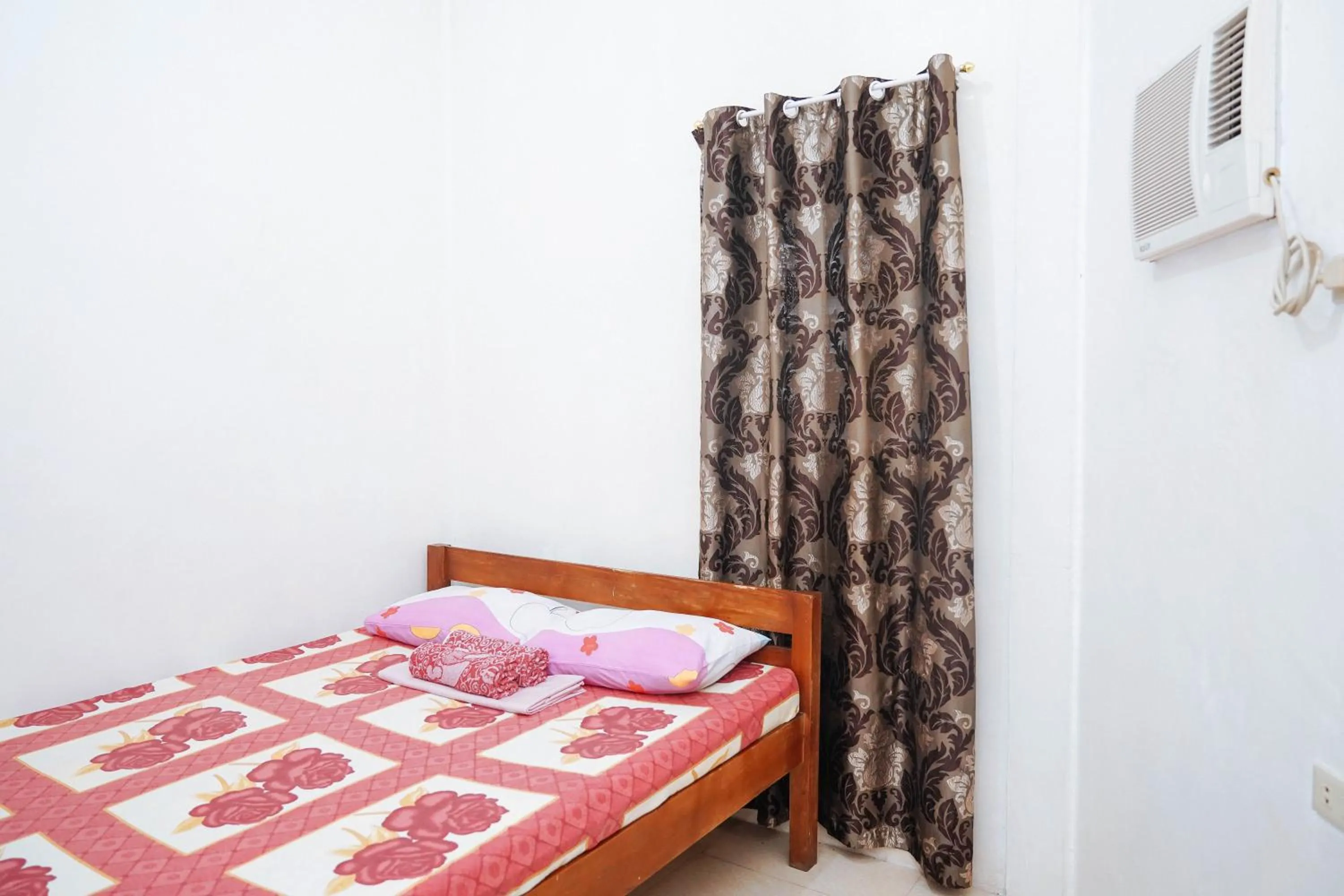 Double Room in C Star Travellers Inn