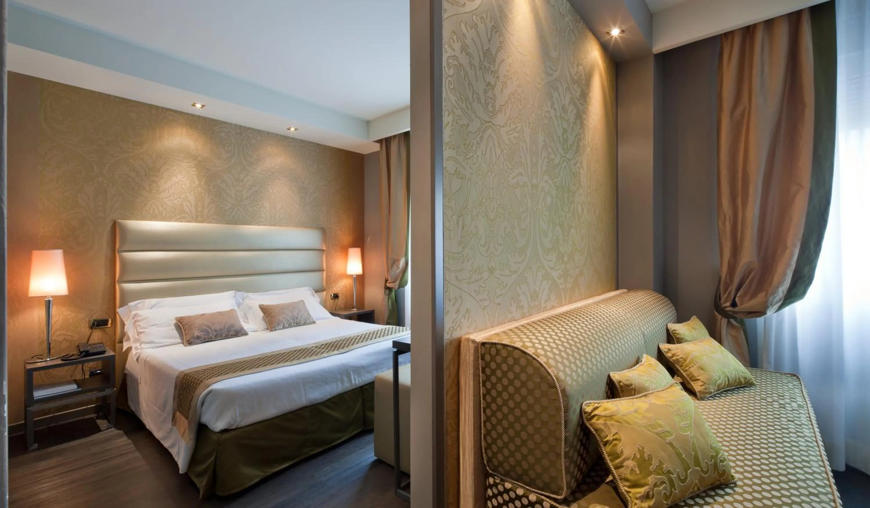 Triple Room in Hotel Mozart