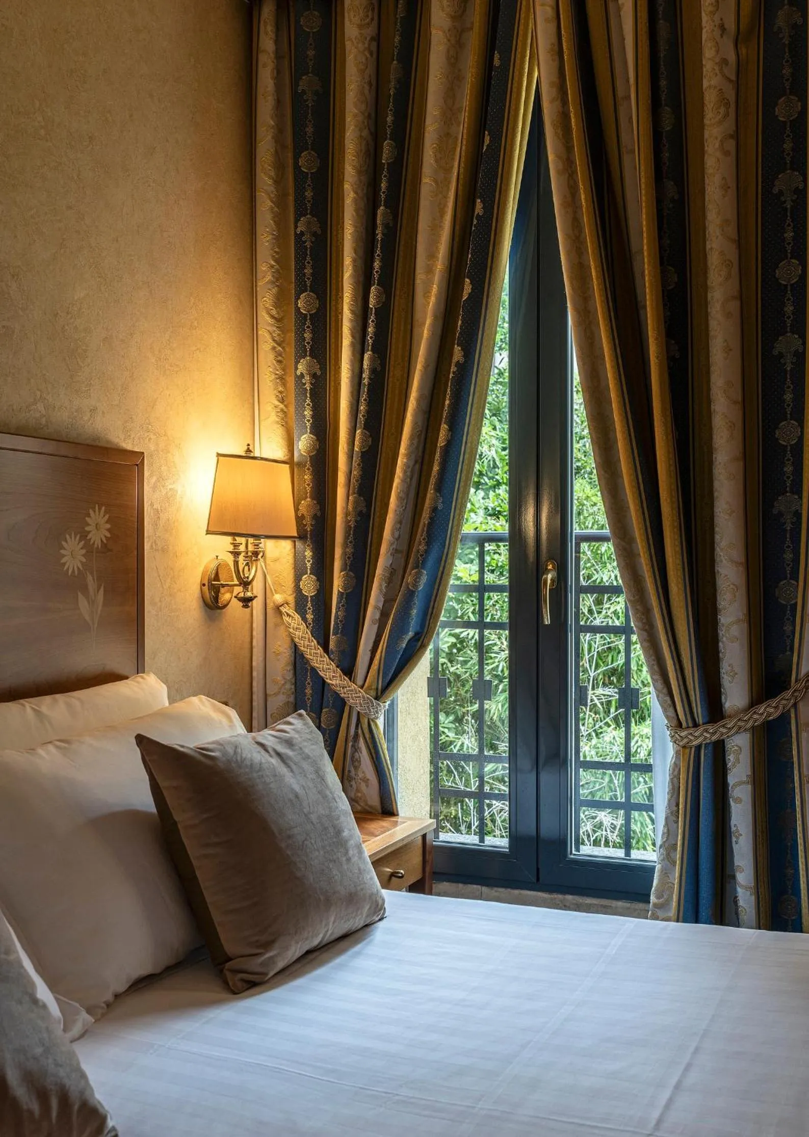 Double Room in Boutique Hotel Dieci