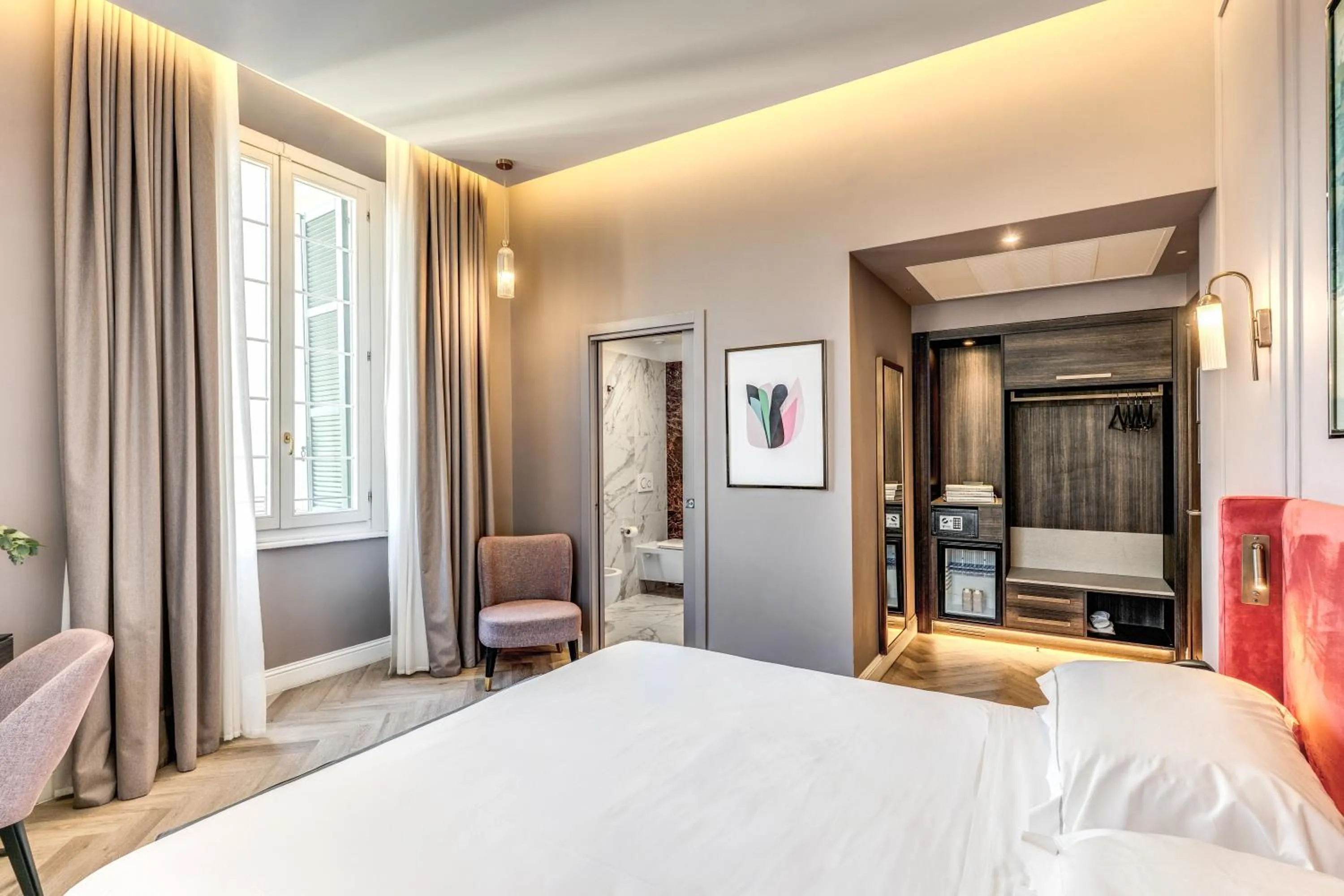 Deluxe Room in Hotel Viminale