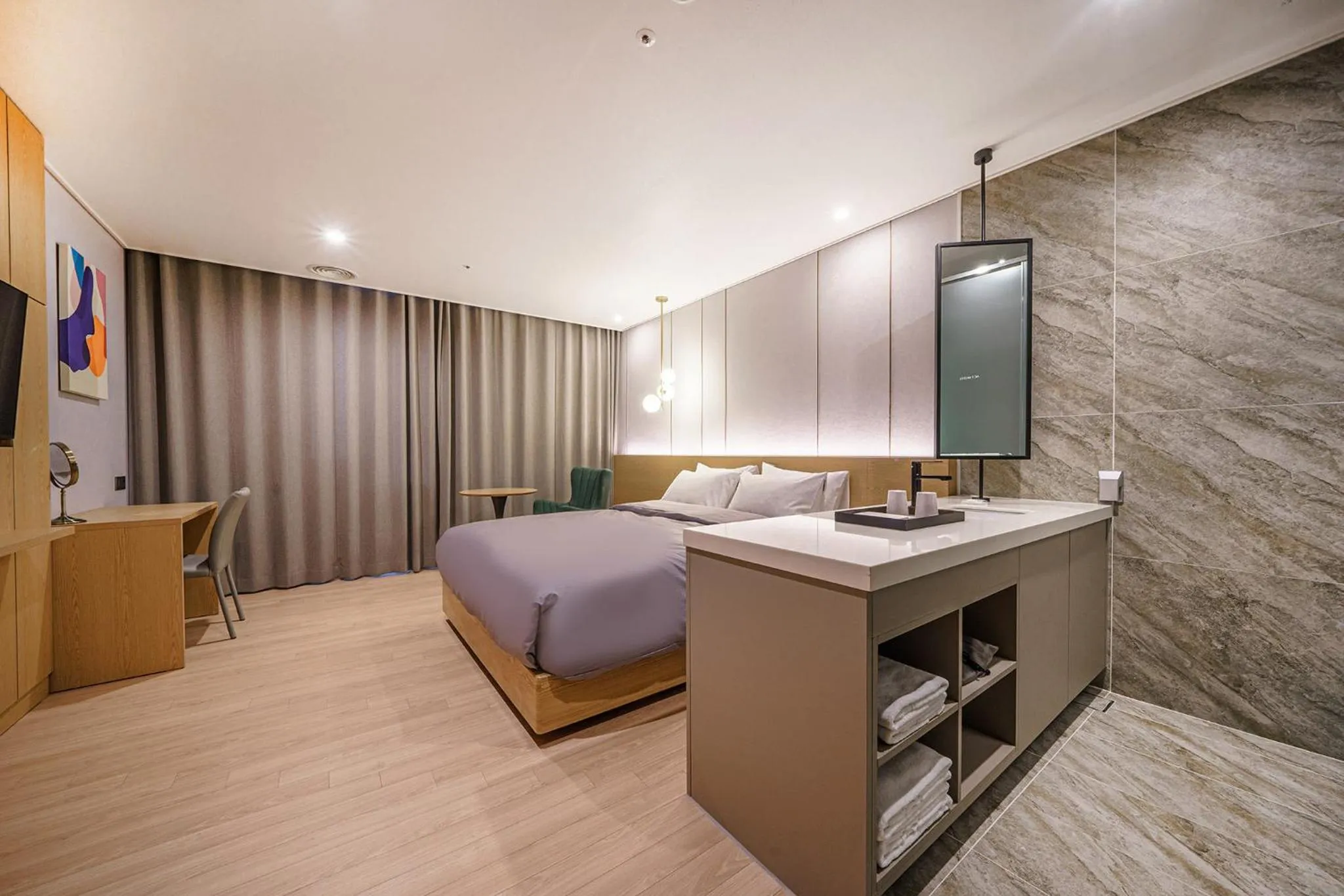 Queen Room in Act Hotel