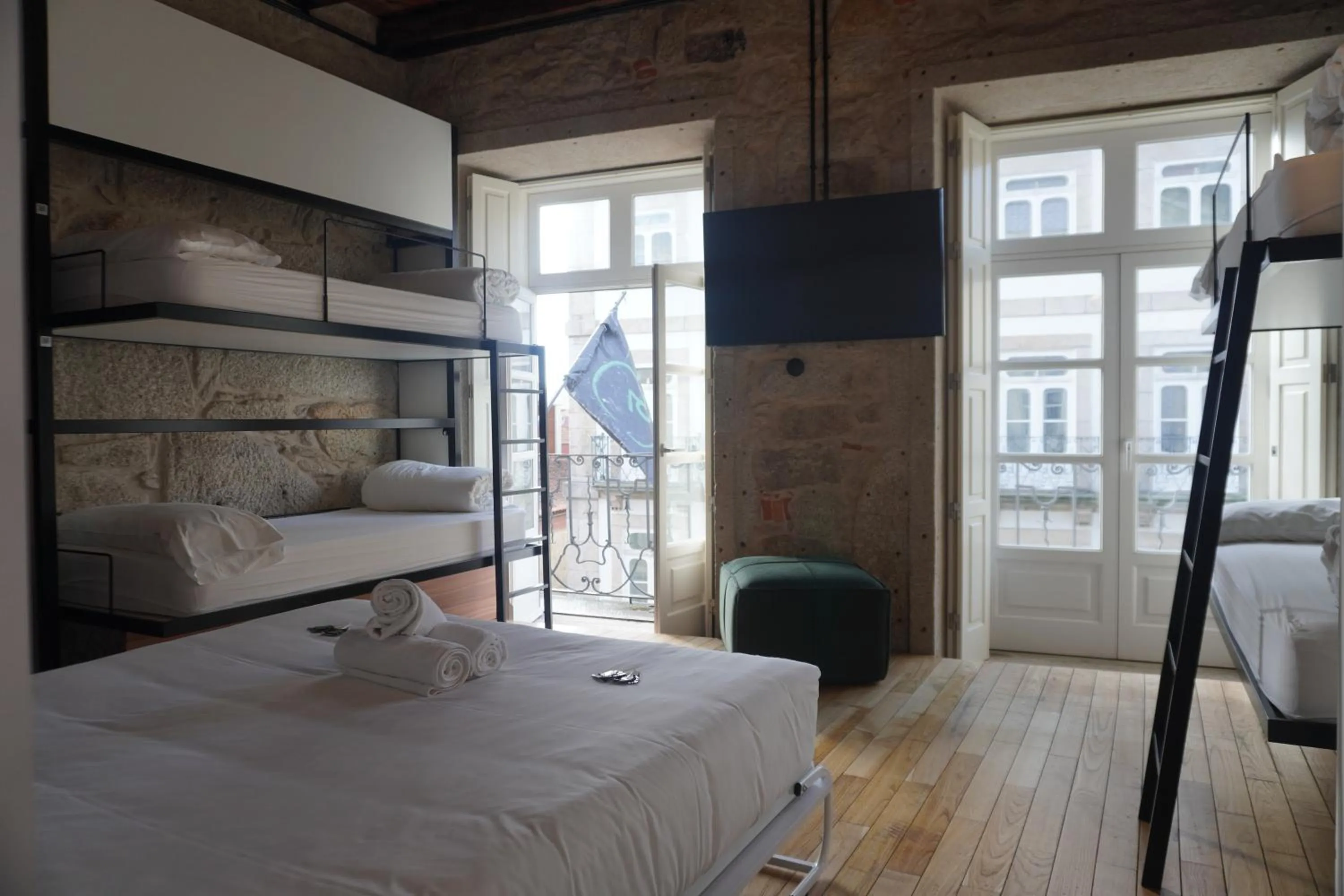 Family Room in The Central House Porto Ribeira