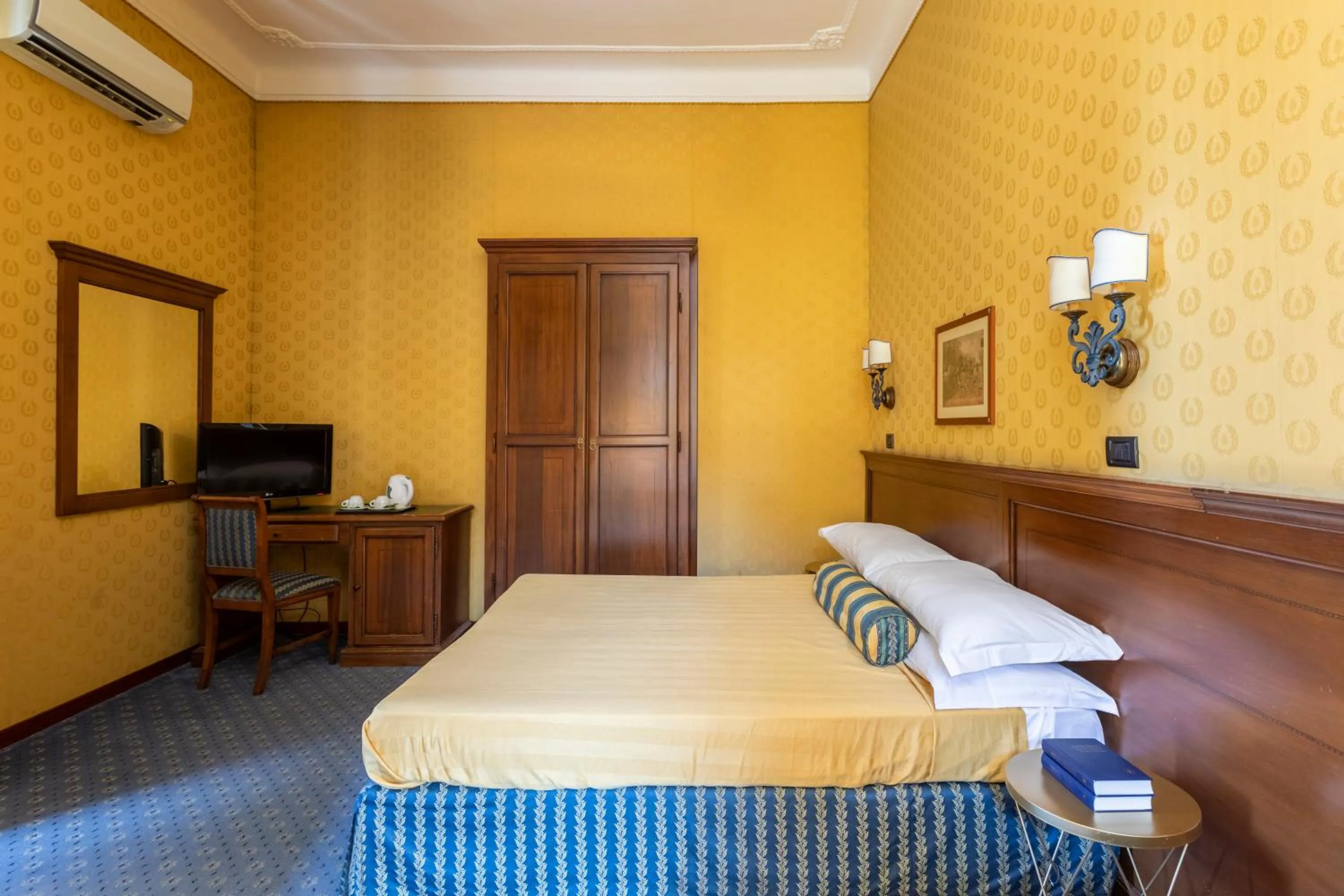 Classic Quadruple Room in Hotel Coppede'