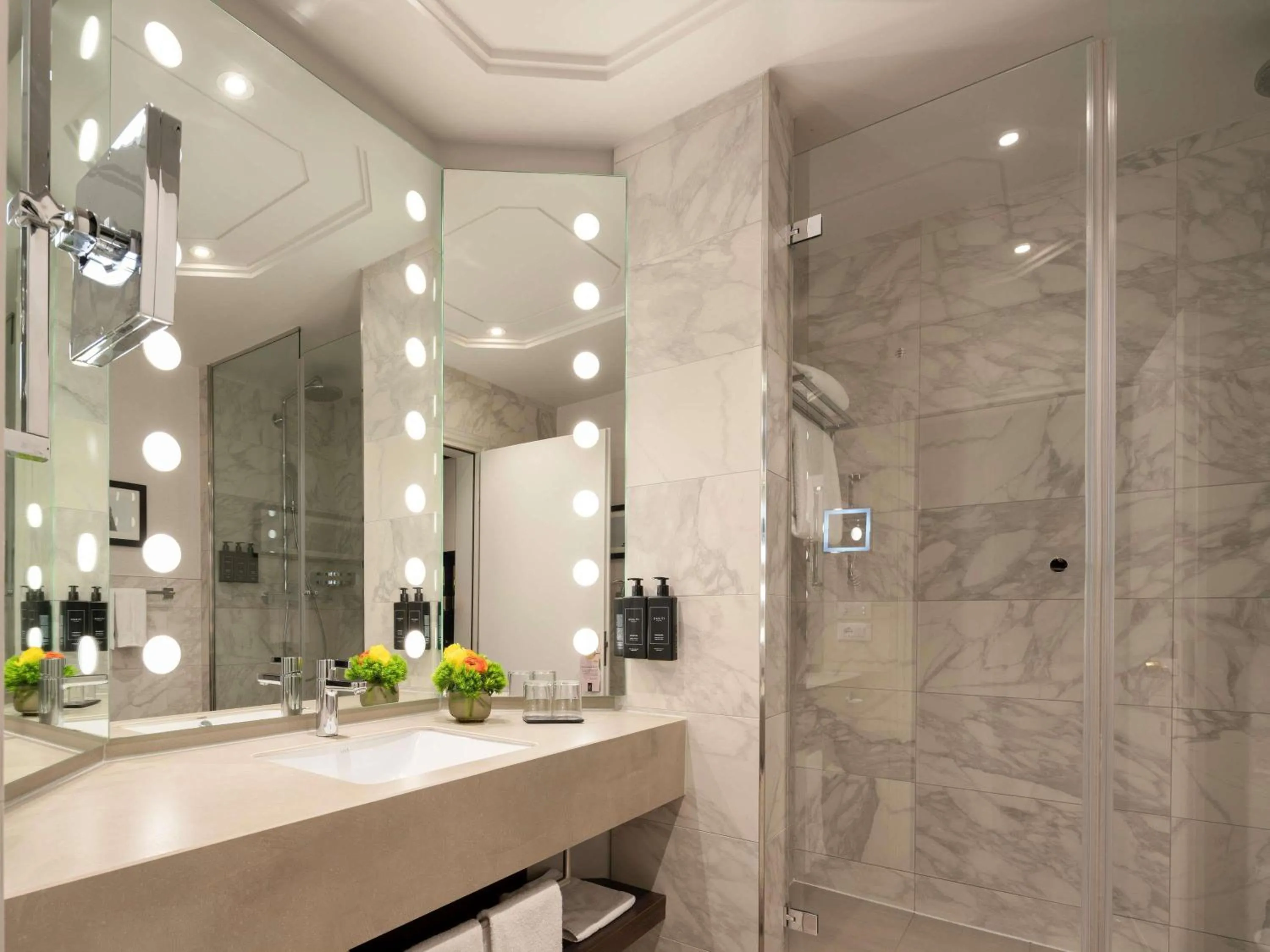 Superior Queen Room in Cerretani Hotel Firenze - MGallery Collection