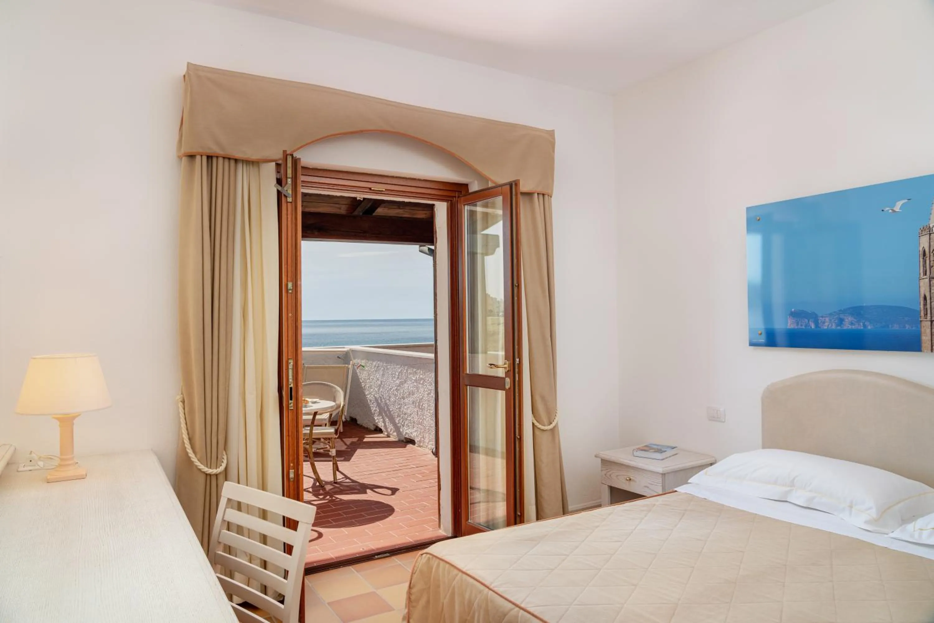 Deluxe Room in Hotel Punta Negra