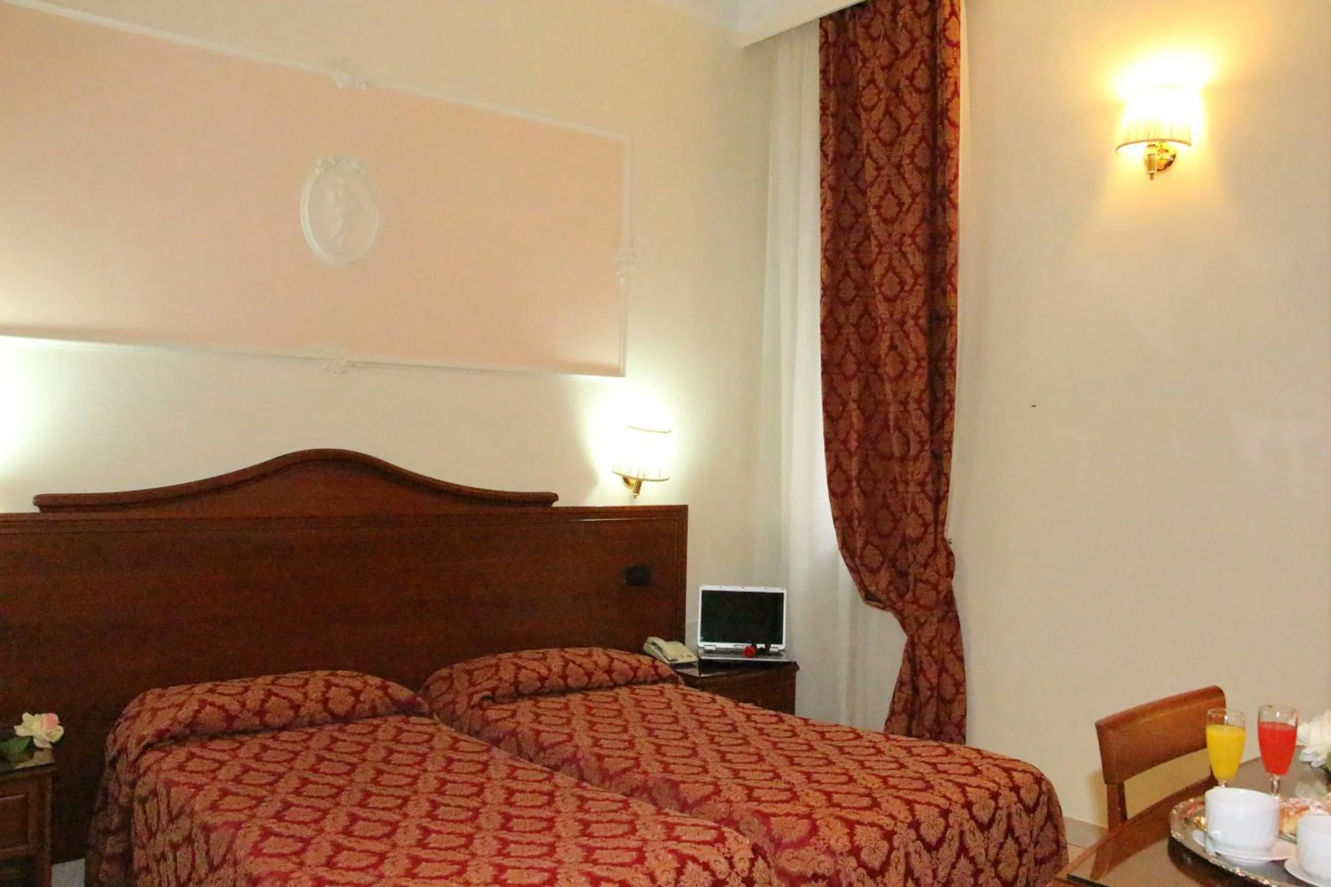 Double Room in Hotel Mirage