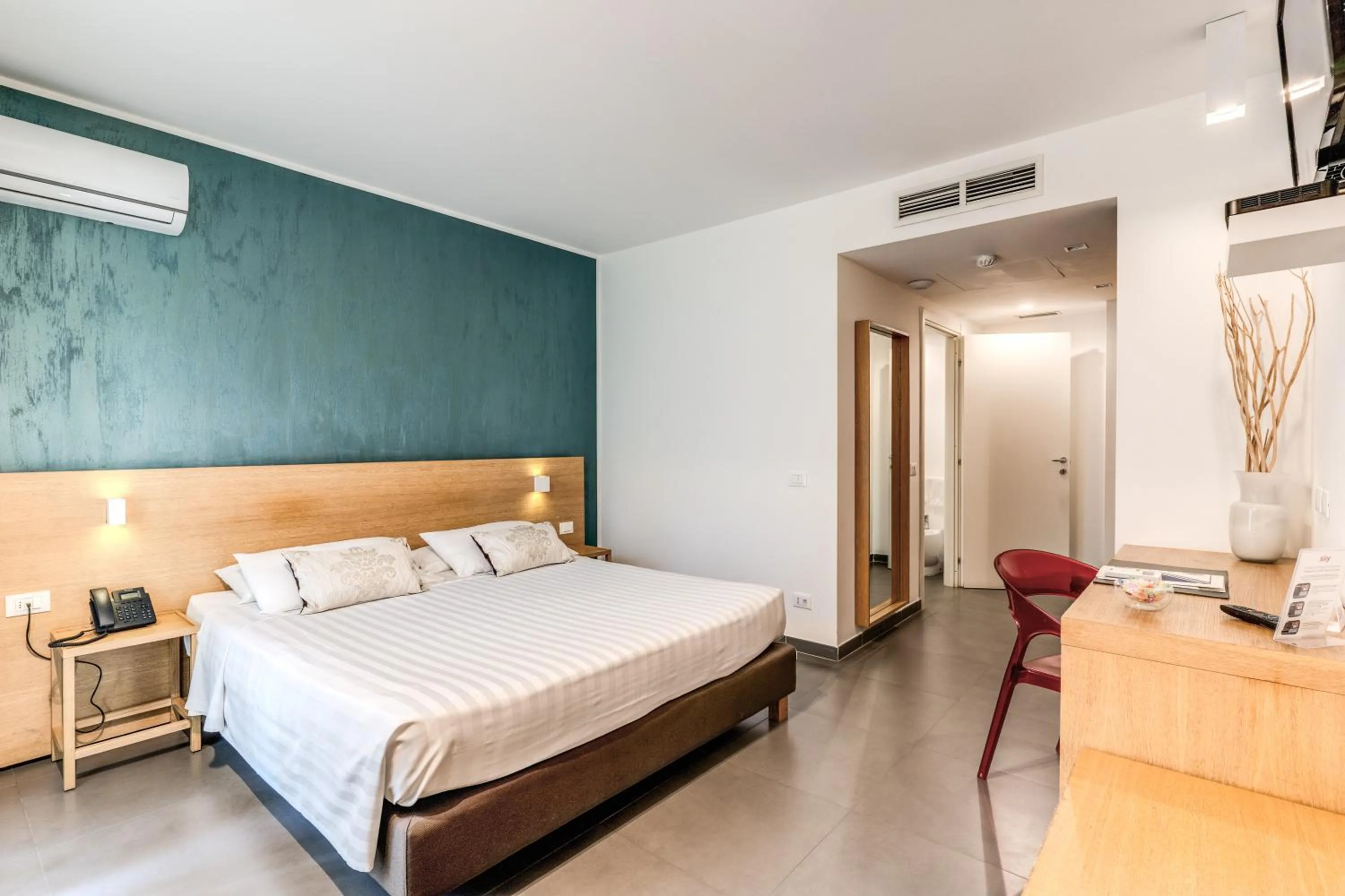 Superior Double or Twin Room in Casena Dei Colli, Sure Hotel Collection By Best Western